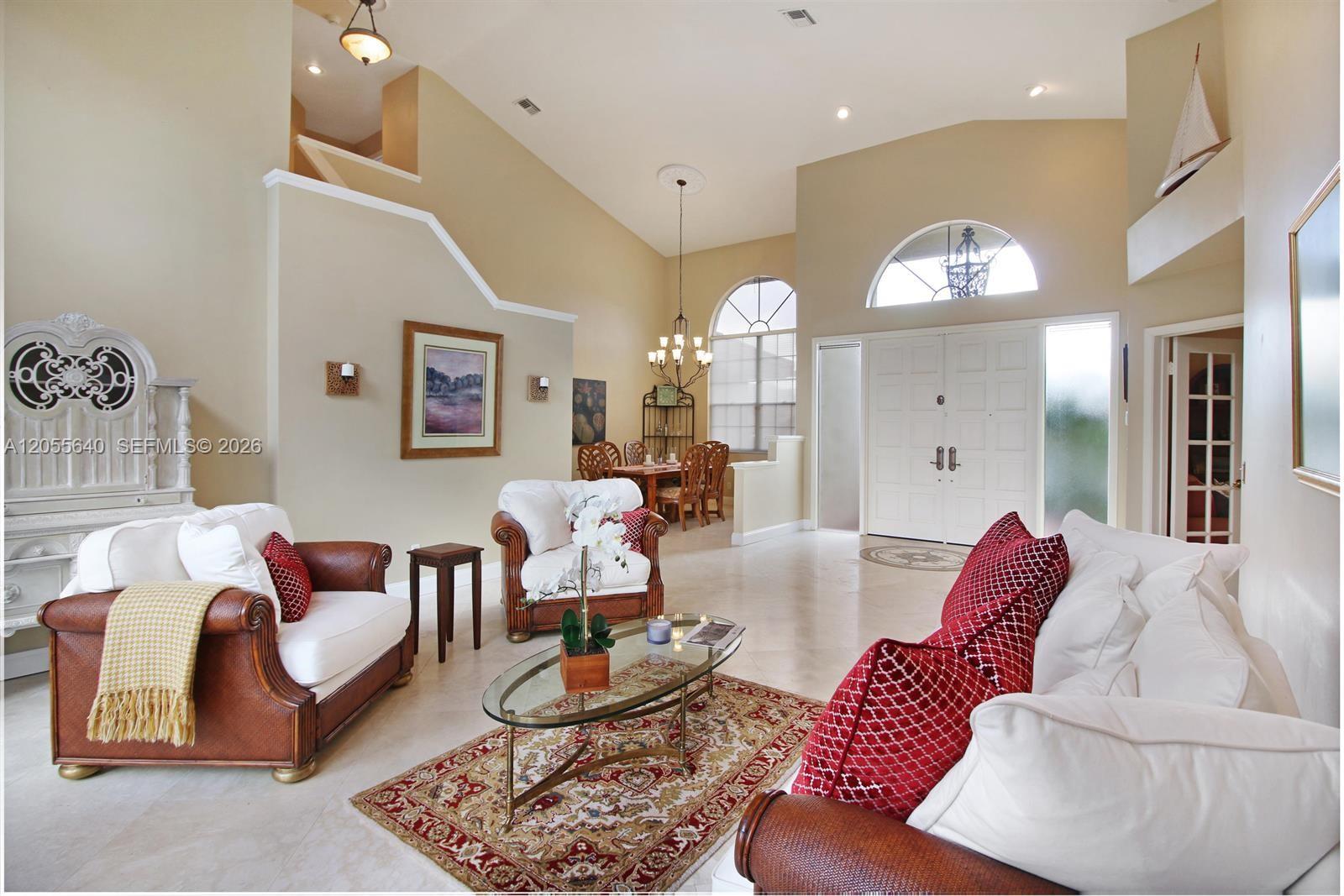 Ver detalles 7820 4 / 4 2878 sq. ft. $ 2026-07-17 0 foto