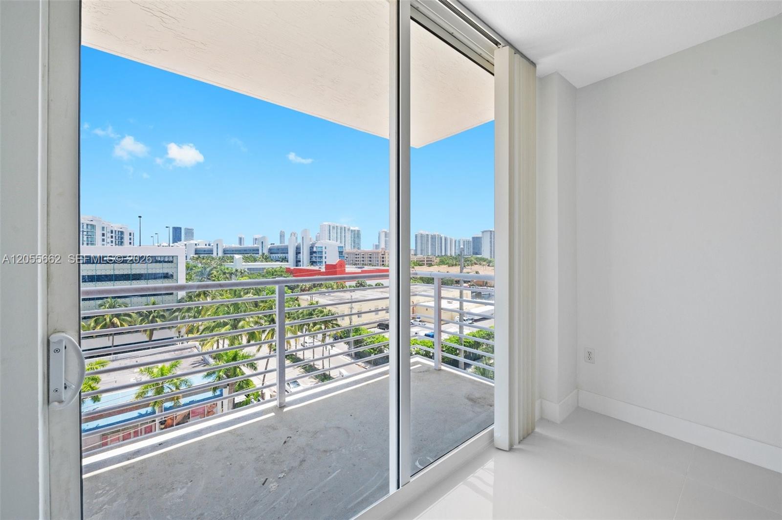 Photo of 18800 29th Ave #708, Aventura, Florida, 33180 -
