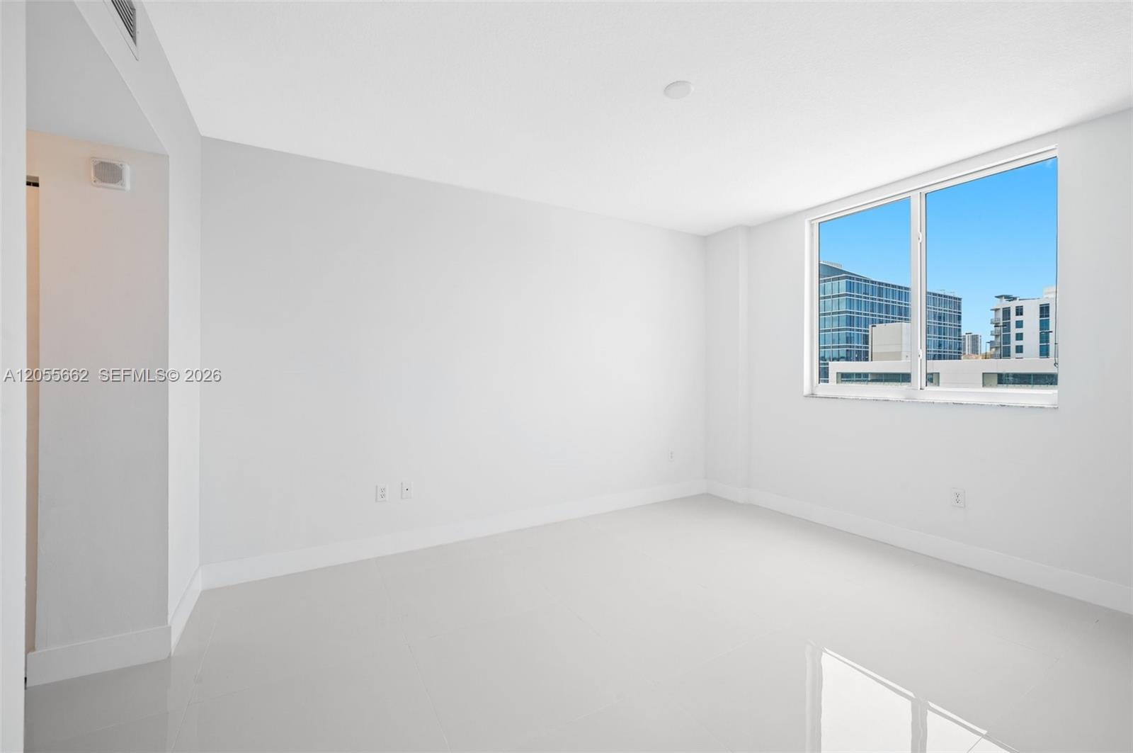 Photo of 18800 29th Ave #708, Aventura, Florida, 33180 -