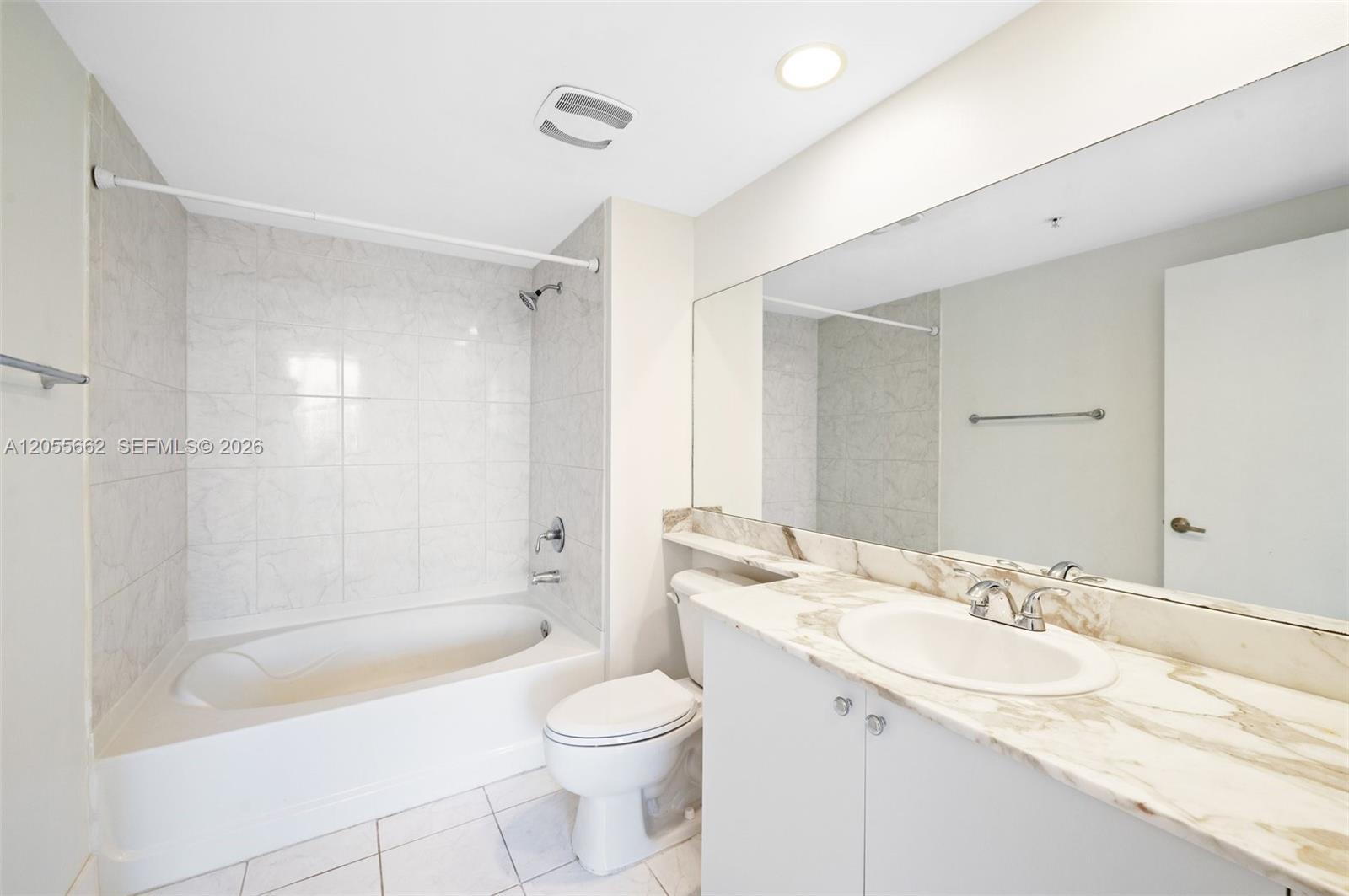 Photo of 18800 29th Ave #708, Aventura, Florida, 33180 -