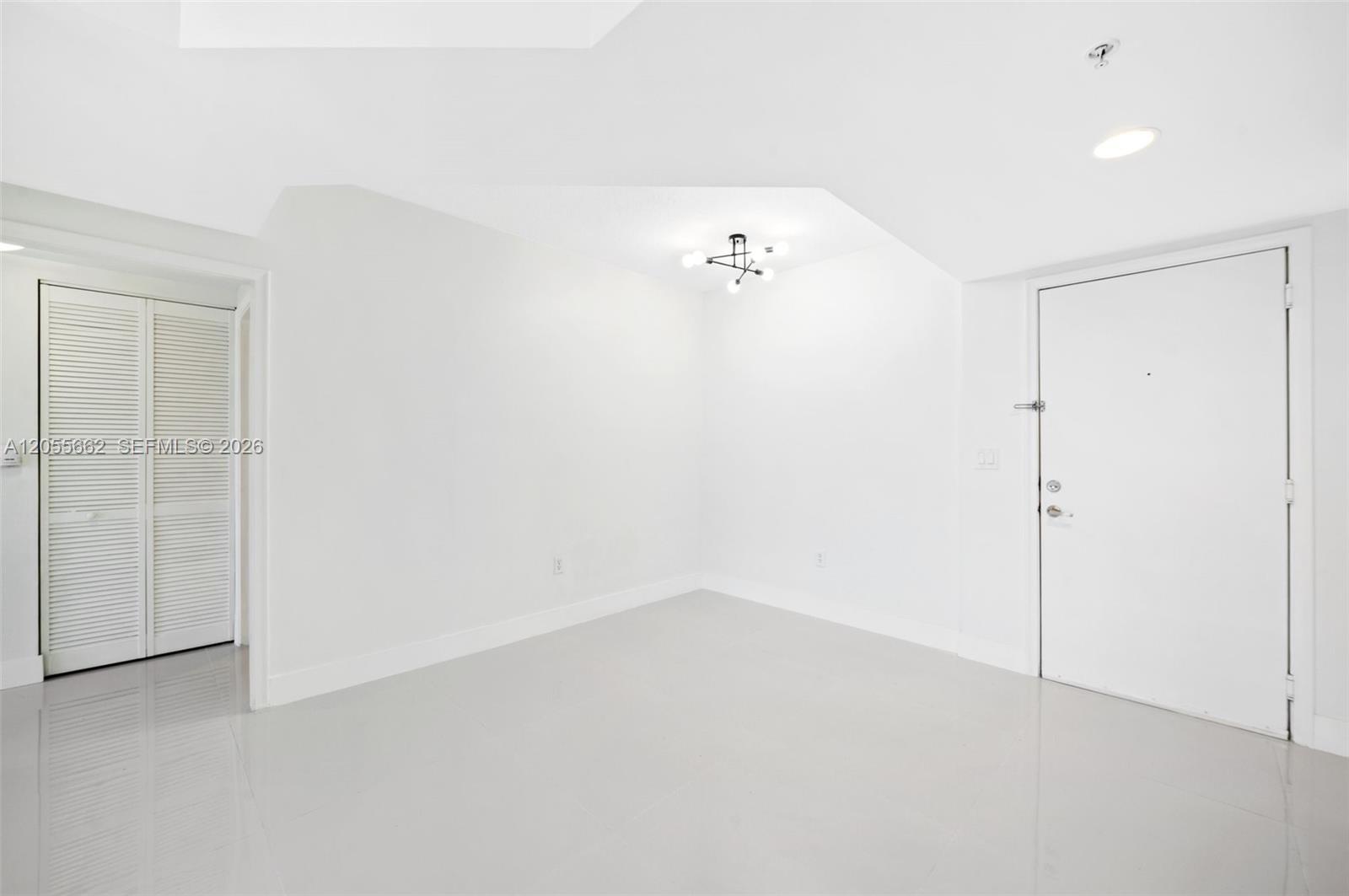 Photo of 18800 29th Ave #708, Aventura, Florida, 33180 -