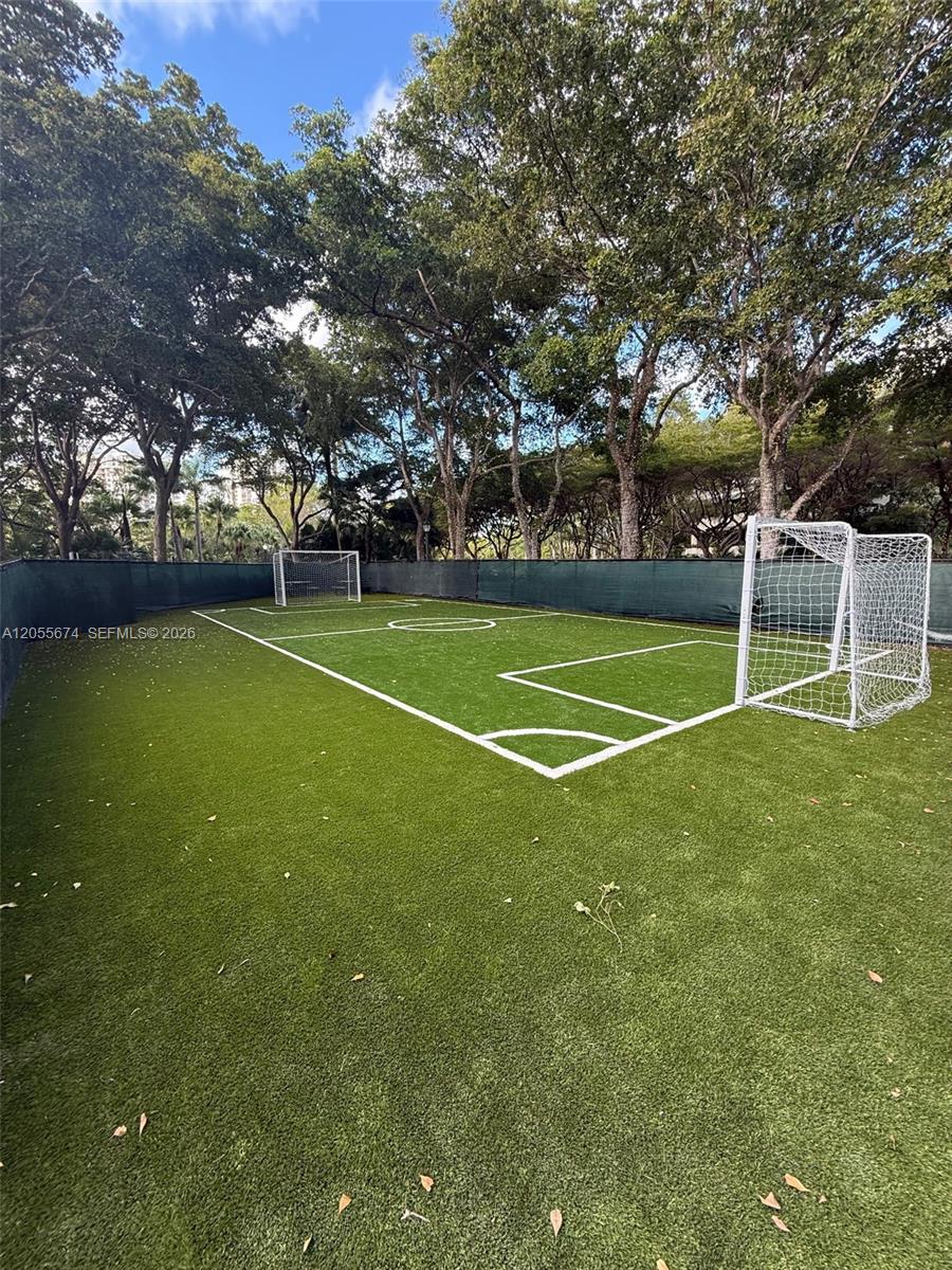 See details 505 2 / 2 1607 sq. ft. $ 2026-07-18 0 Photo