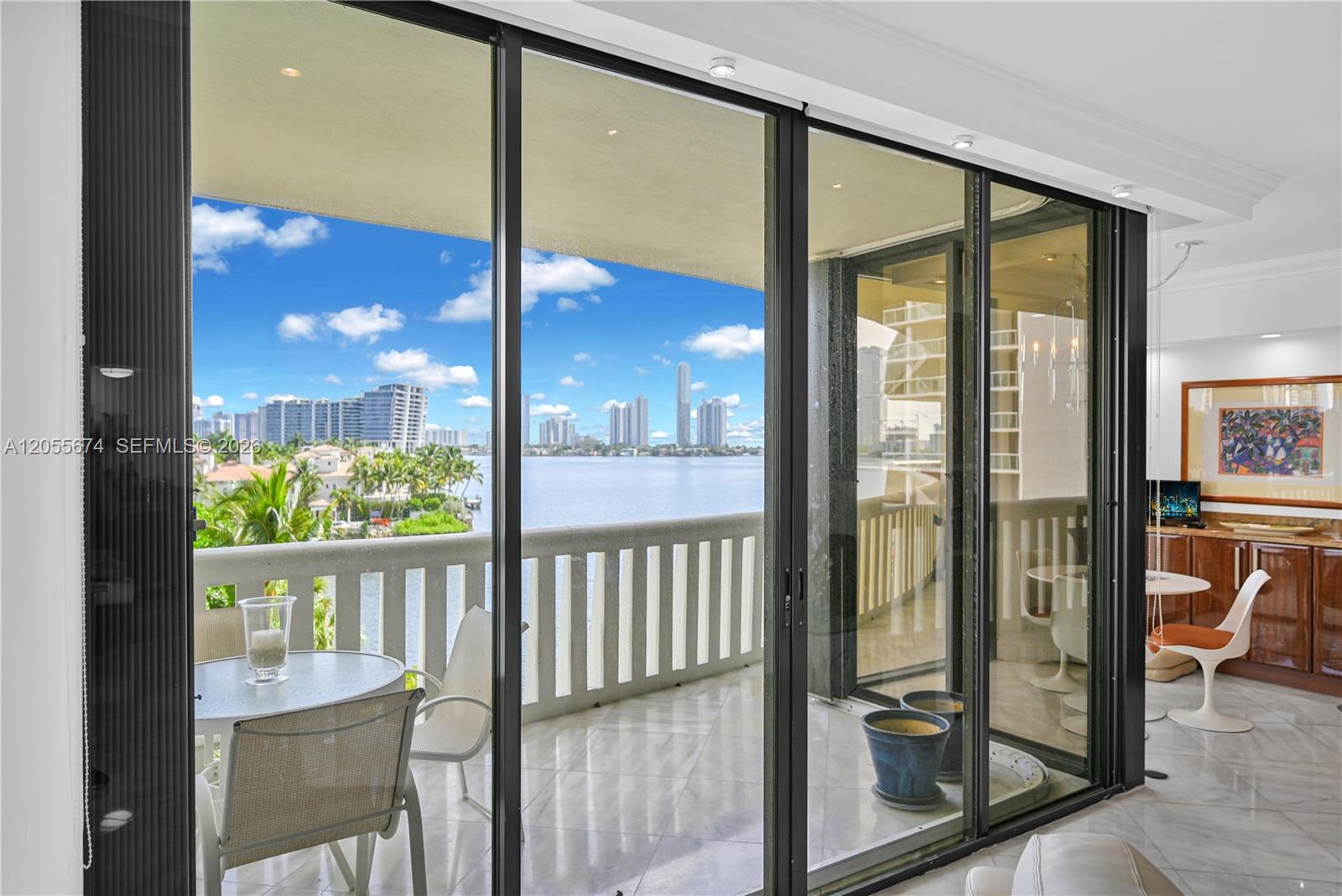See details 505 2 / 2 1607 sq. ft. $ 2026-07-18 0 Photo