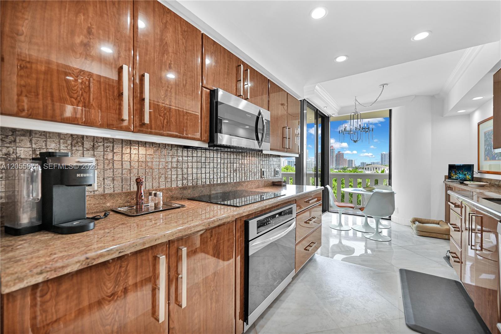 See details 505 2 / 2 1607 sq. ft. $ 2026-07-18 0 Photo