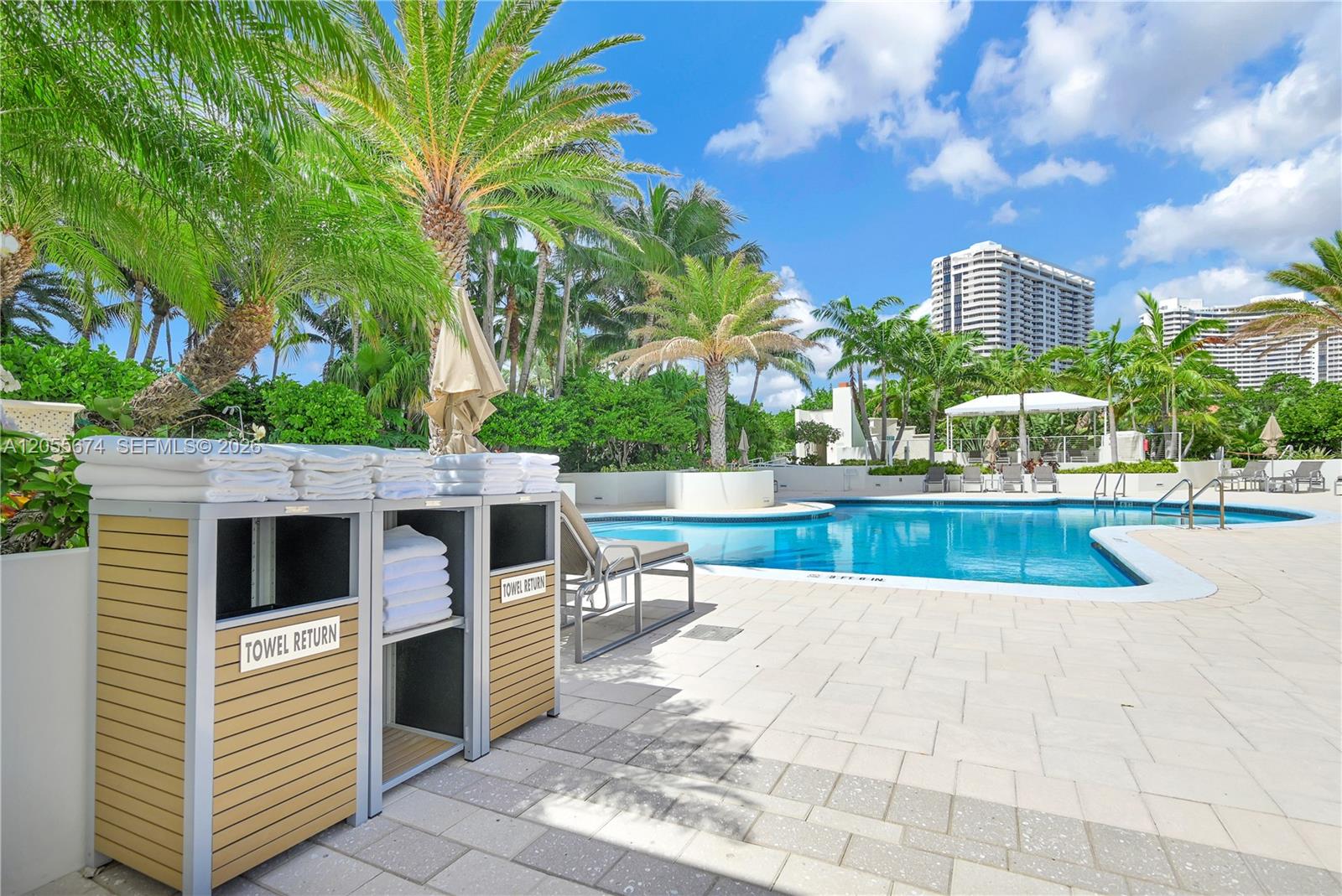 See details 505 2 / 2 1607 sq. ft. $ 2026-07-18 0 Photo