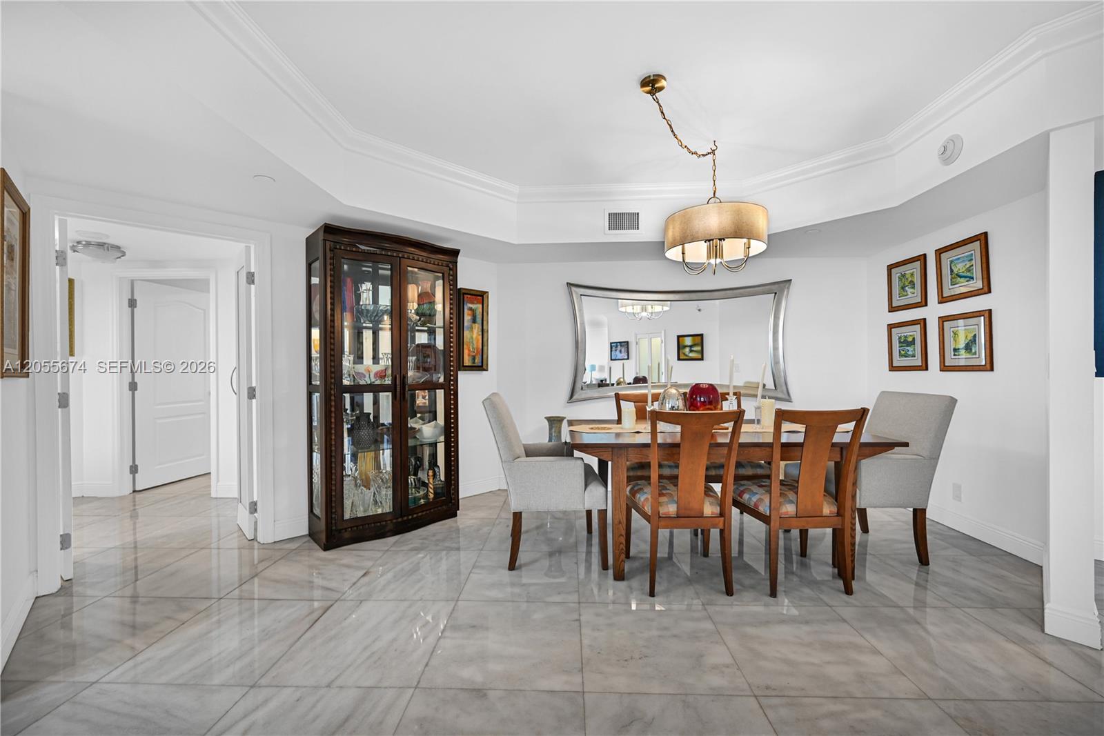 See details 505 2 / 2 1607 sq. ft. $ 2026-07-18 0 Photo