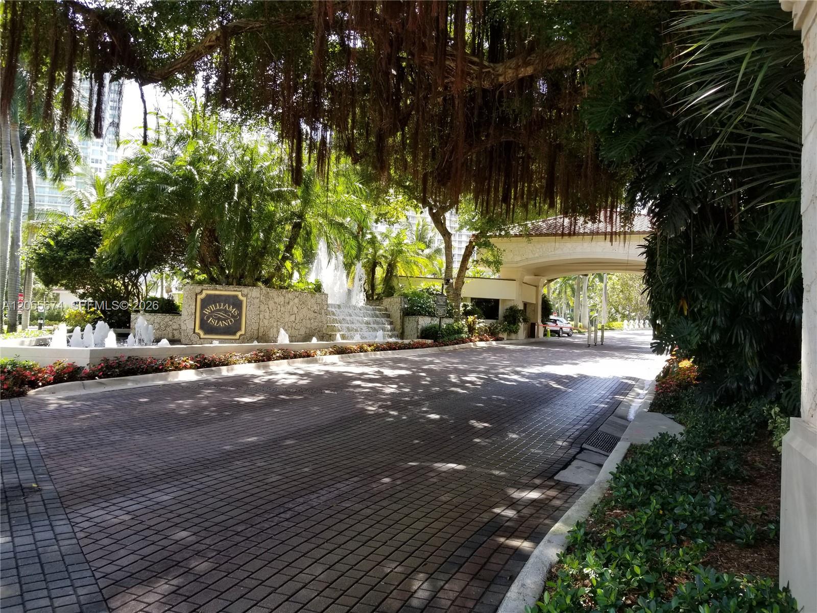 See details 505 2 / 2 1607 sq. ft. $ 2026-07-18 0 Photo