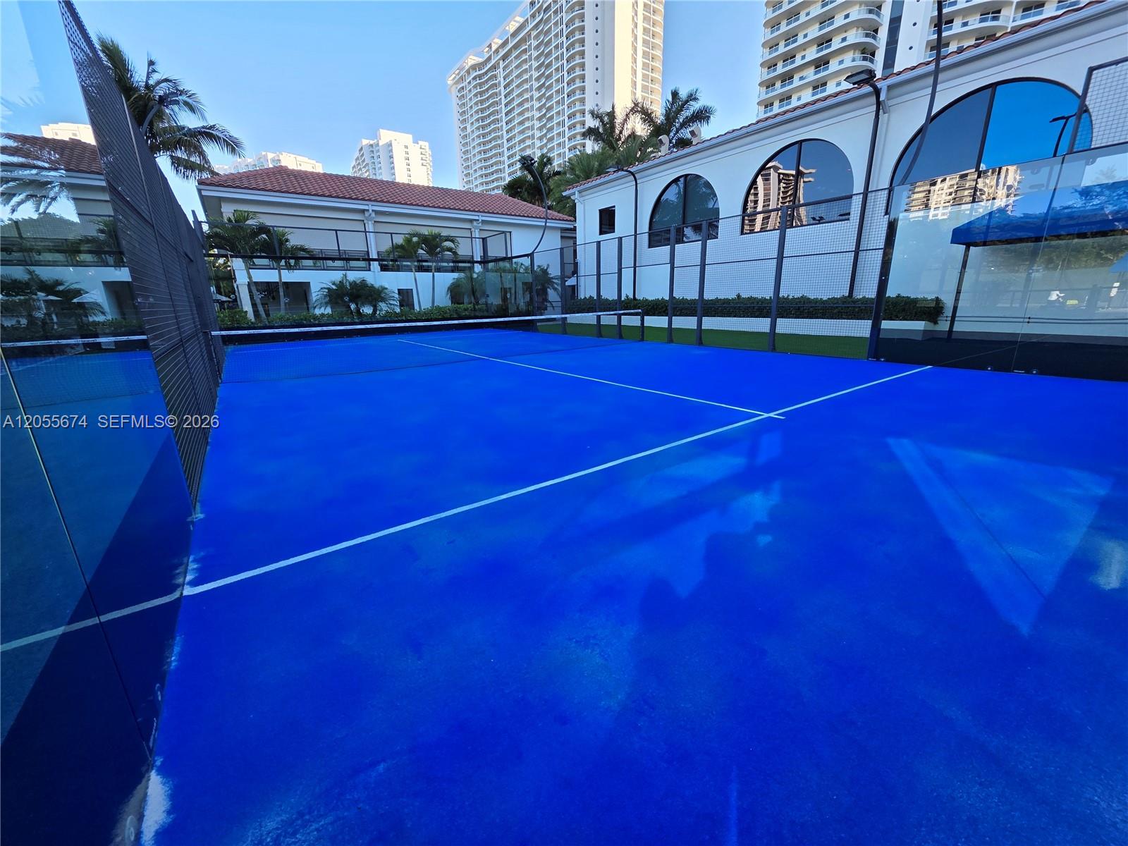 See details 505 2 / 2 1607 sq. ft. $ 2026-07-18 0 Photo