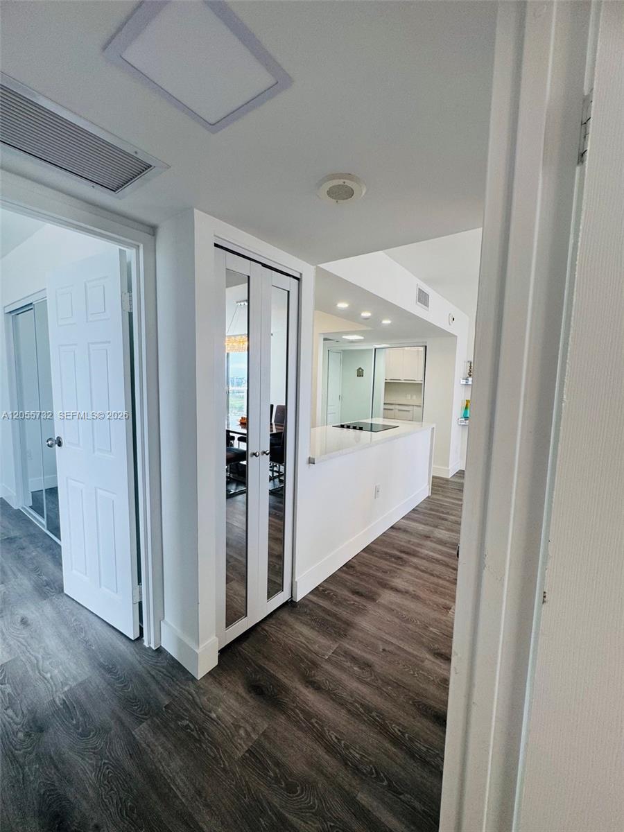 Photo of 3625 Country Club Dr  #2409, Aventura, Florida, 33180 - 