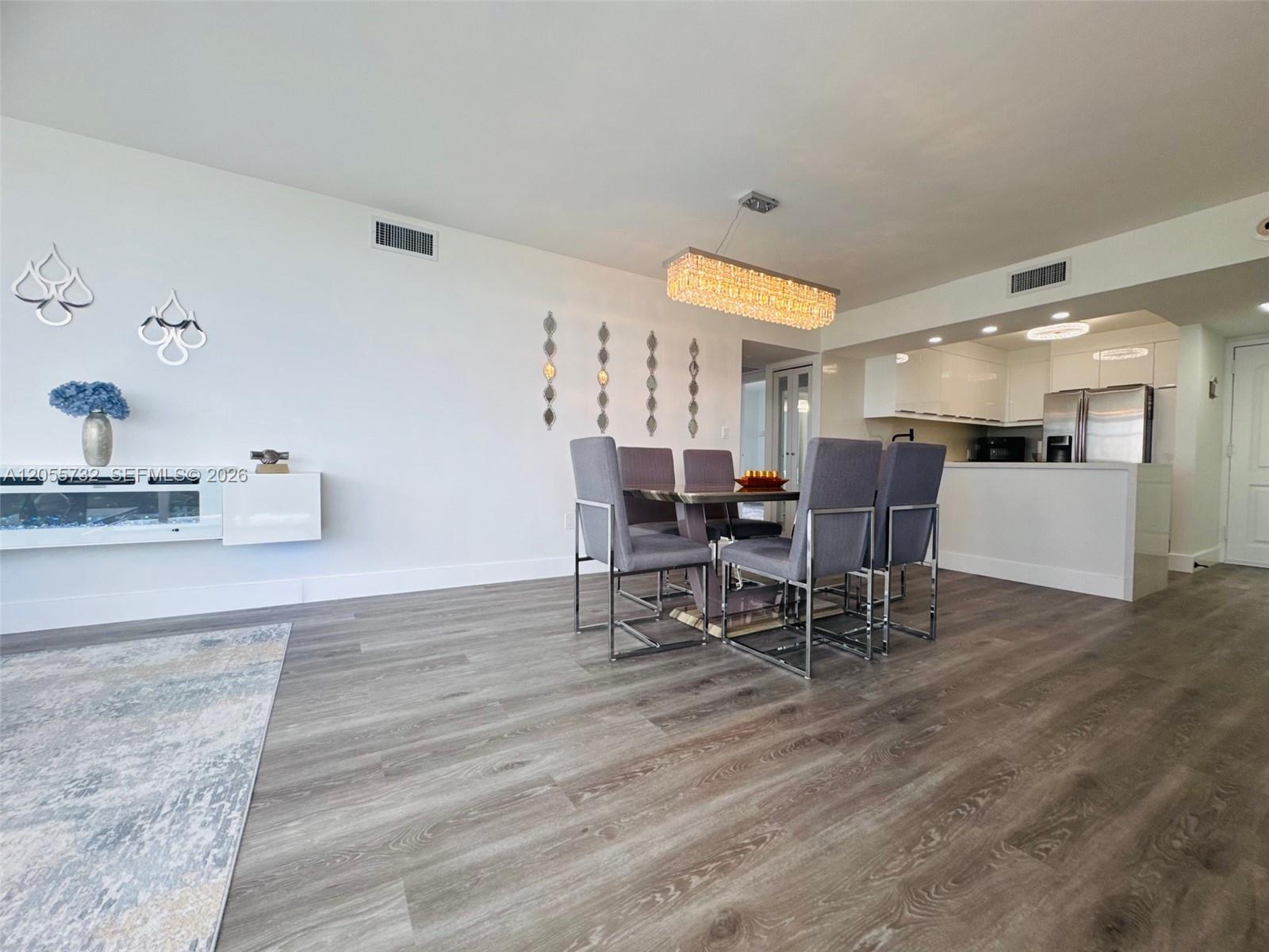 Photo of 3625 Country Club Dr  #2409, Aventura, Florida, 33180 - 