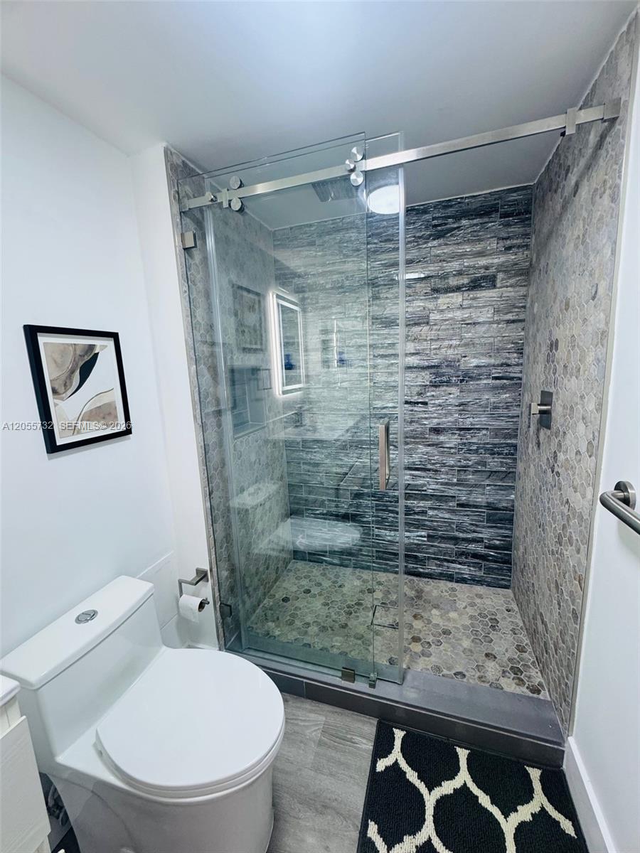 Photo of 3625 Country Club Dr  #2409, Aventura, Florida, 33180 - 