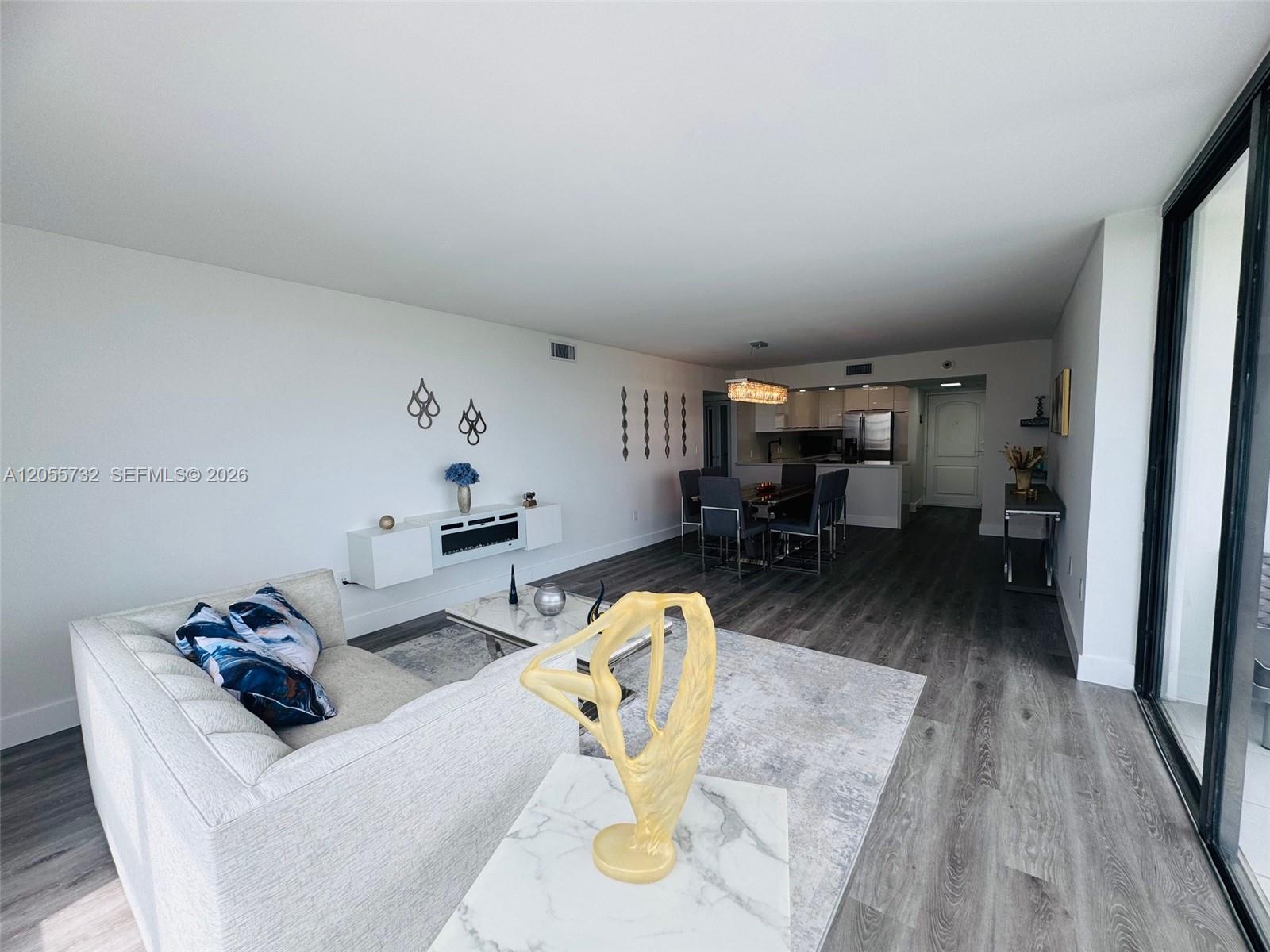 Photo of 3625 Country Club Dr  #2409, Aventura, Florida, 33180 - 