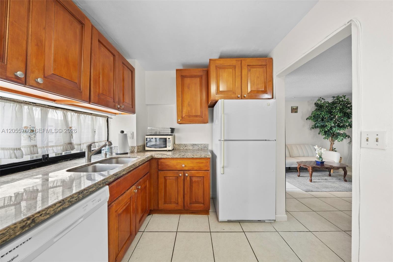 Photo of 16919 Bay Rd #821, Sunny Isles Beach, Florida, 33160 -