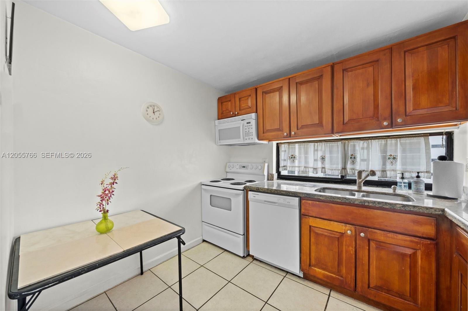 Photo of 16919 Bay Rd #821, Sunny Isles Beach, Florida, 33160 -