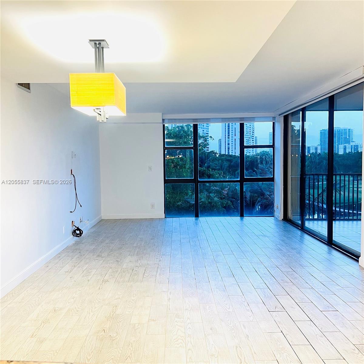 Photo of 20379 Country Club Dr #433, Aventura, Florida, 33180 -