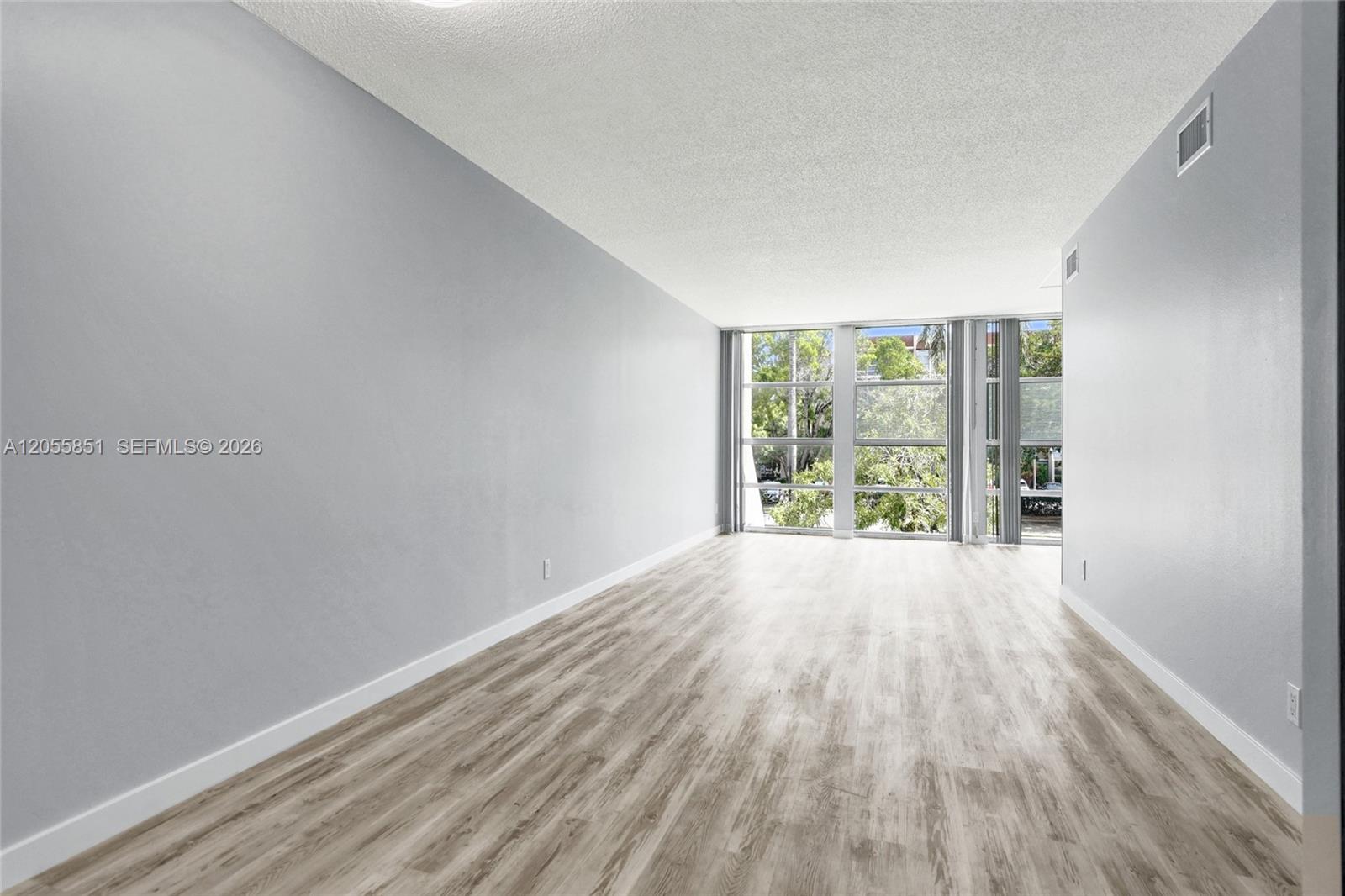 Photo of 2000 Atlantic Shores Blvd #207, Hallandale Beach, Florida, 33009 -