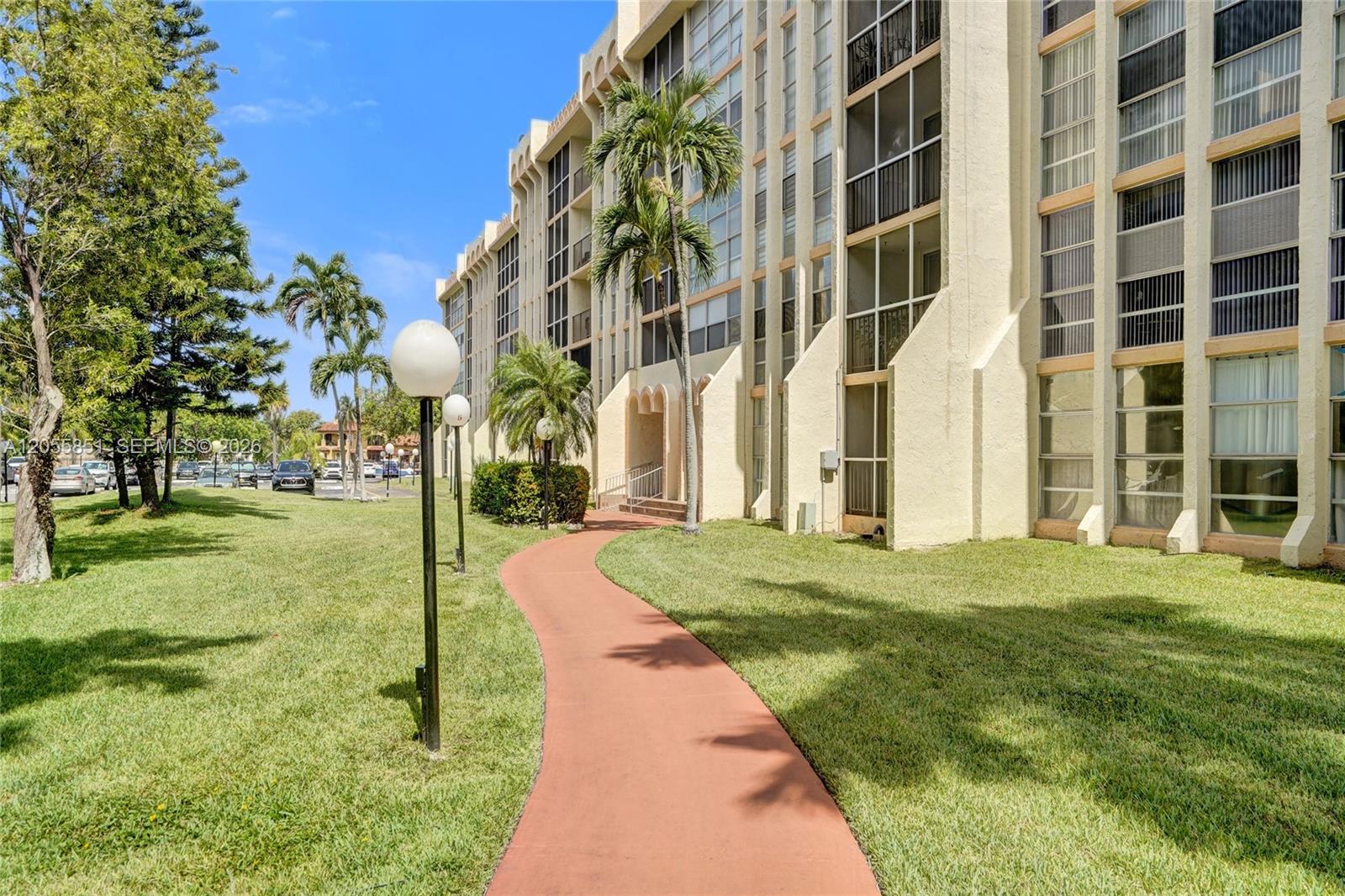 Photo of 2000 Atlantic Shores Blvd #207, Hallandale Beach, Florida, 33009 -