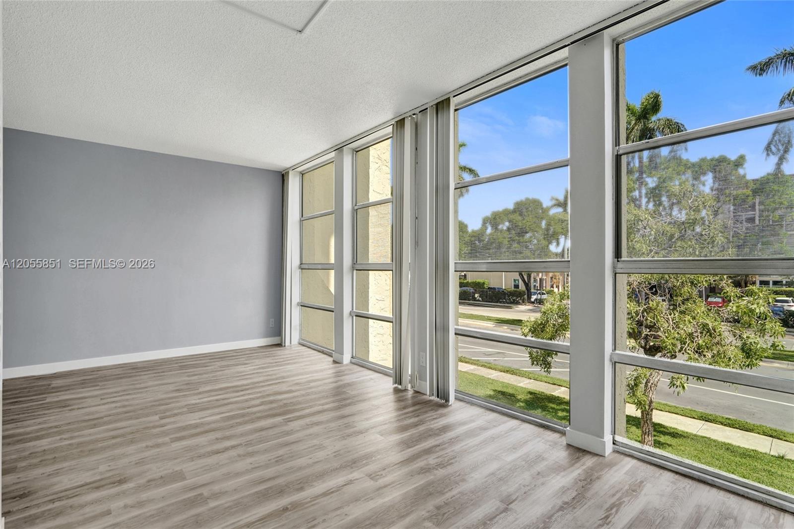 Photo of 2000 Atlantic Shores Blvd #207, Hallandale Beach, Florida, 33009 -