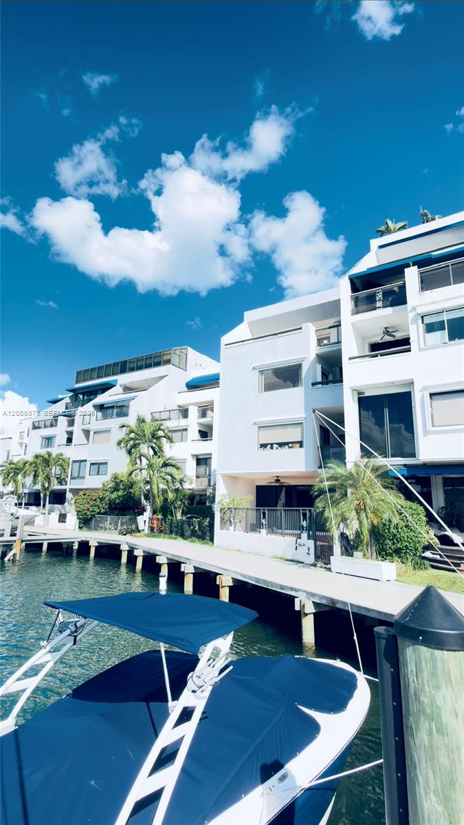 Photo of 456 Poinciana Dr #1620, Sunny Isles Beach, Florida, 33160 -