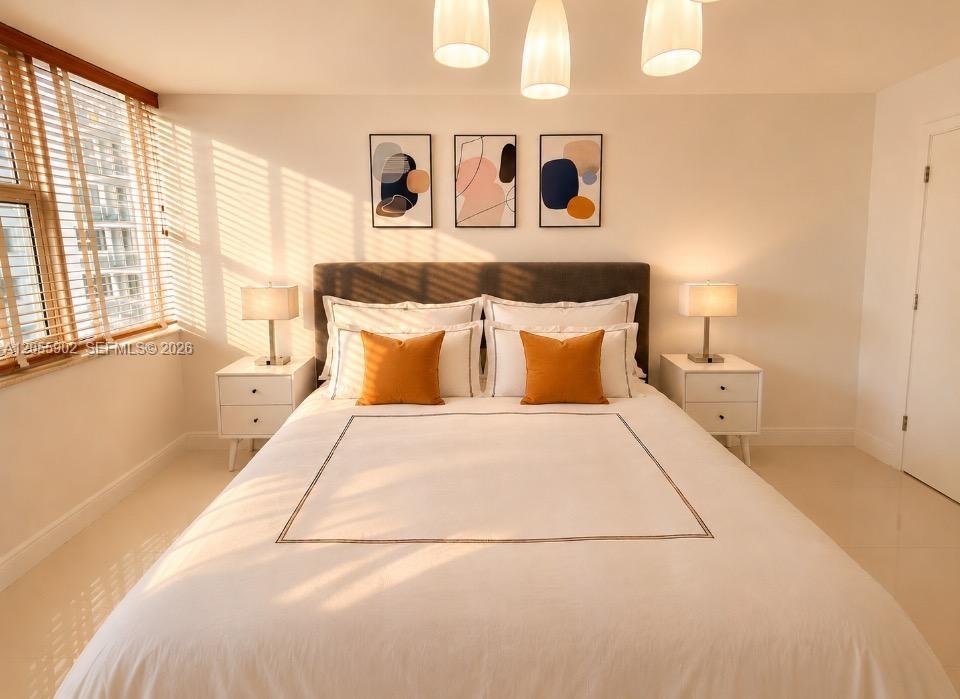Photo of 2030 Ocean Dr  #506, Hallandale Beach, Florida, 33009 - PRINCIPLE BEDROOM SUITE
