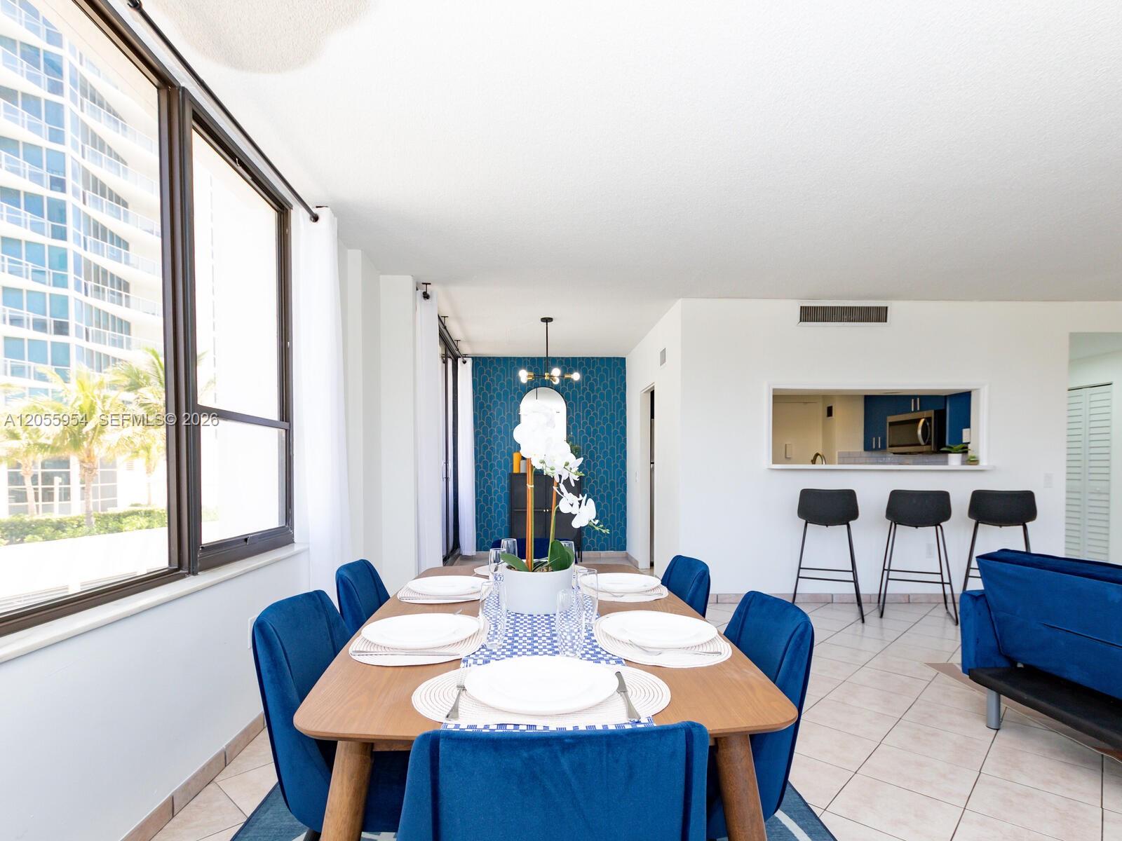 Photo of 3505 Ocean Dr  #305, Hollywood, Florida, 33019 - 