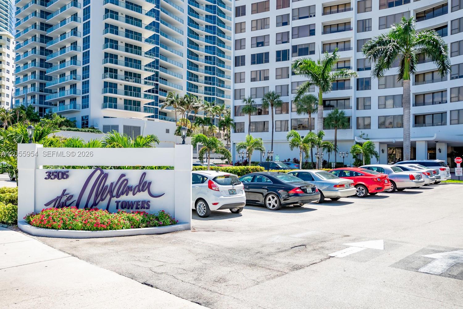 Photo of 3505 Ocean Dr  #305, Hollywood, Florida, 33019 - 