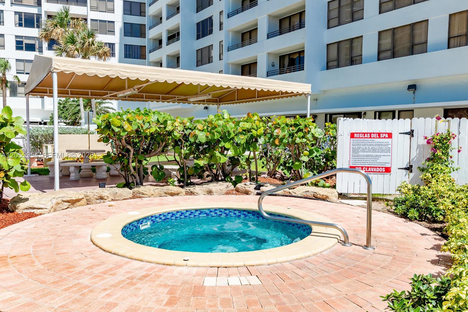 Photo of 3505 Ocean Dr  #305, Hollywood, Florida, 33019 - 