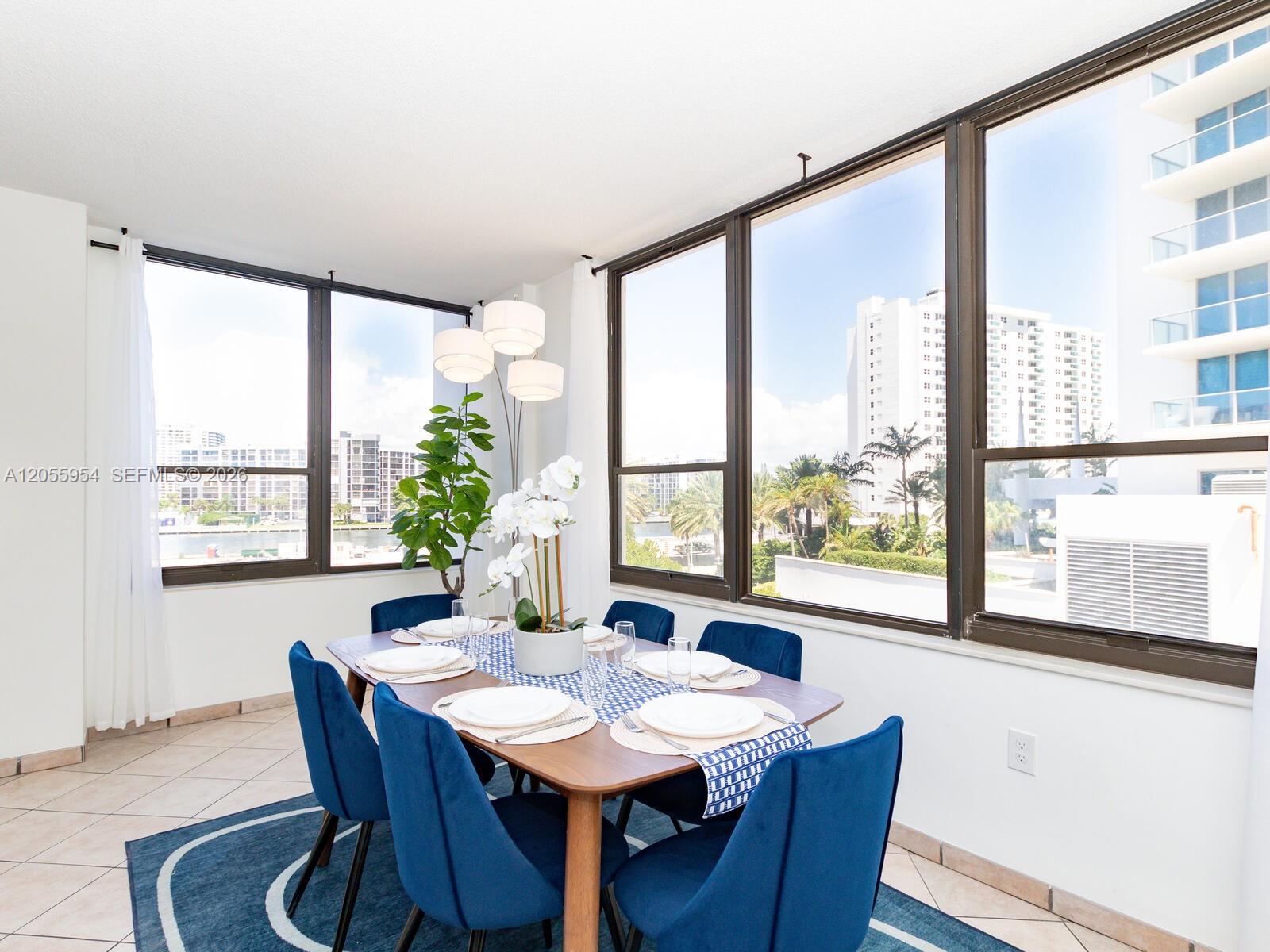 Photo of 3505 Ocean Dr  #305, Hollywood, Florida, 33019 - 