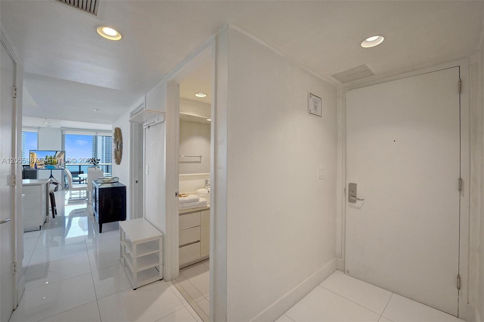 Photo of 2600 Hallandale Beach Blvd  #T1902, Hallandale Beach, Florida, 33009 - 