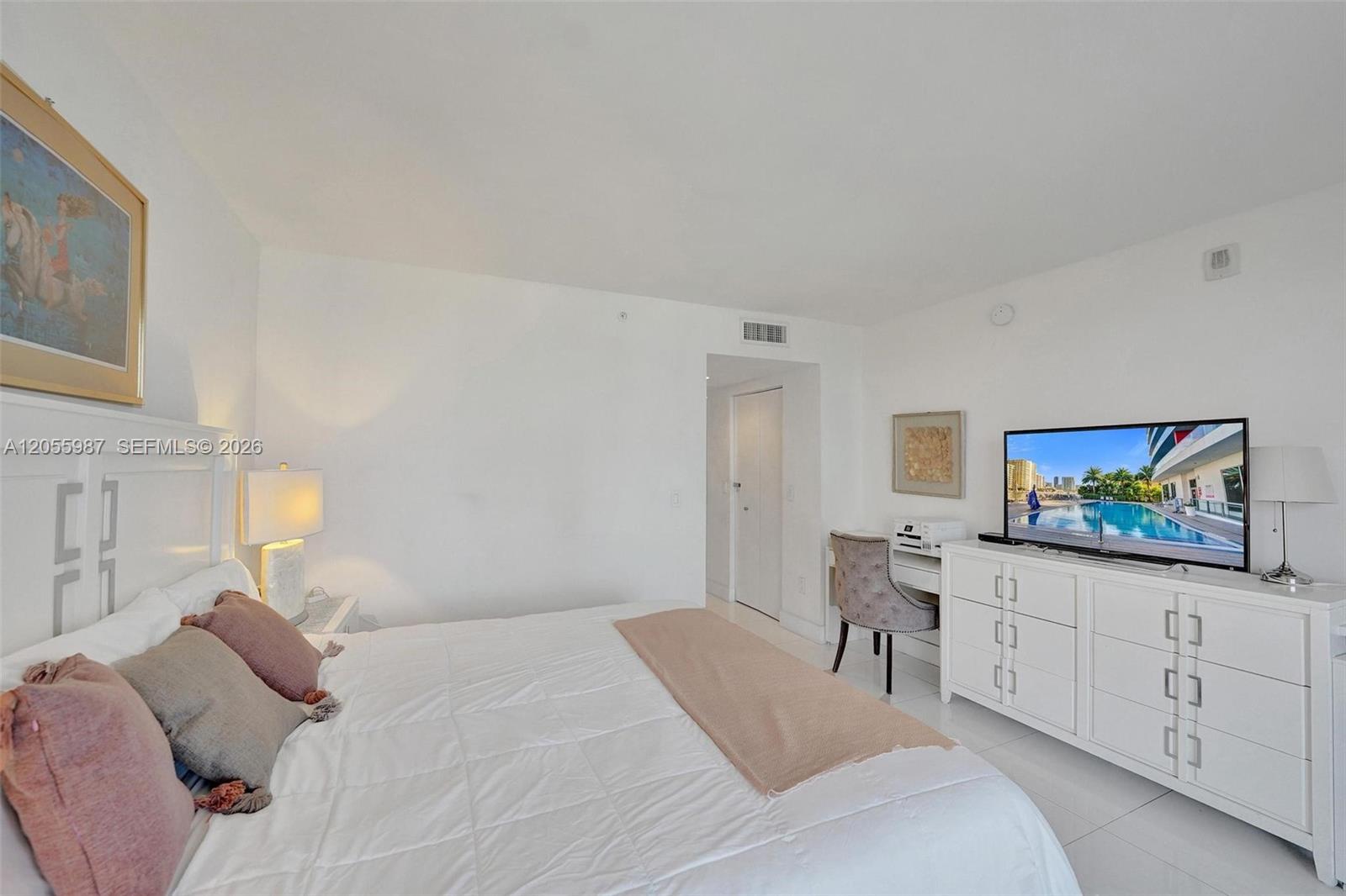 Photo of 2600 Hallandale Beach Blvd  #T1902, Hallandale Beach, Florida, 33009 - 