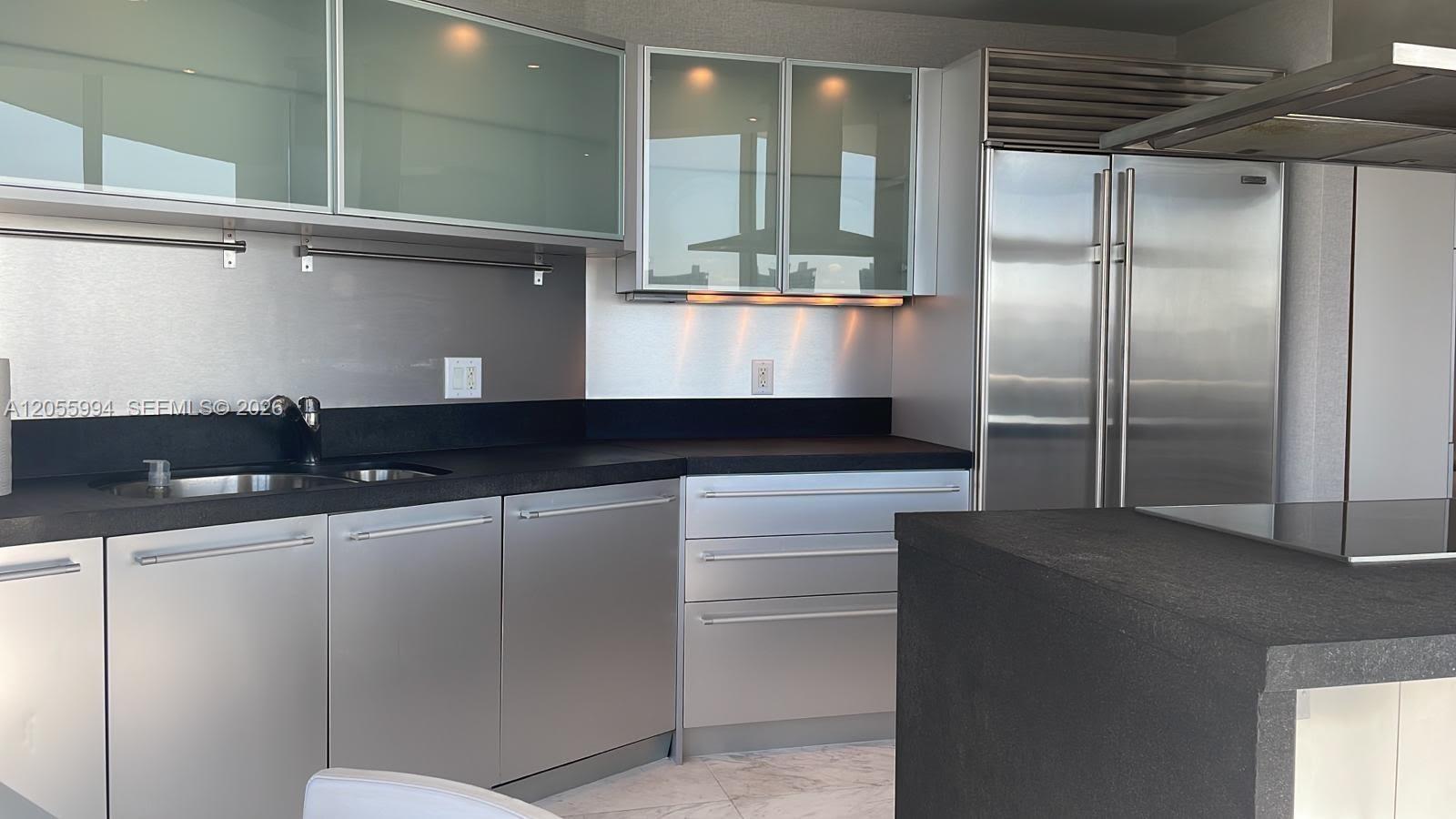 See details 1101 2 / 3 1649 sq. ft. $ 2026-07-18 0 Photo