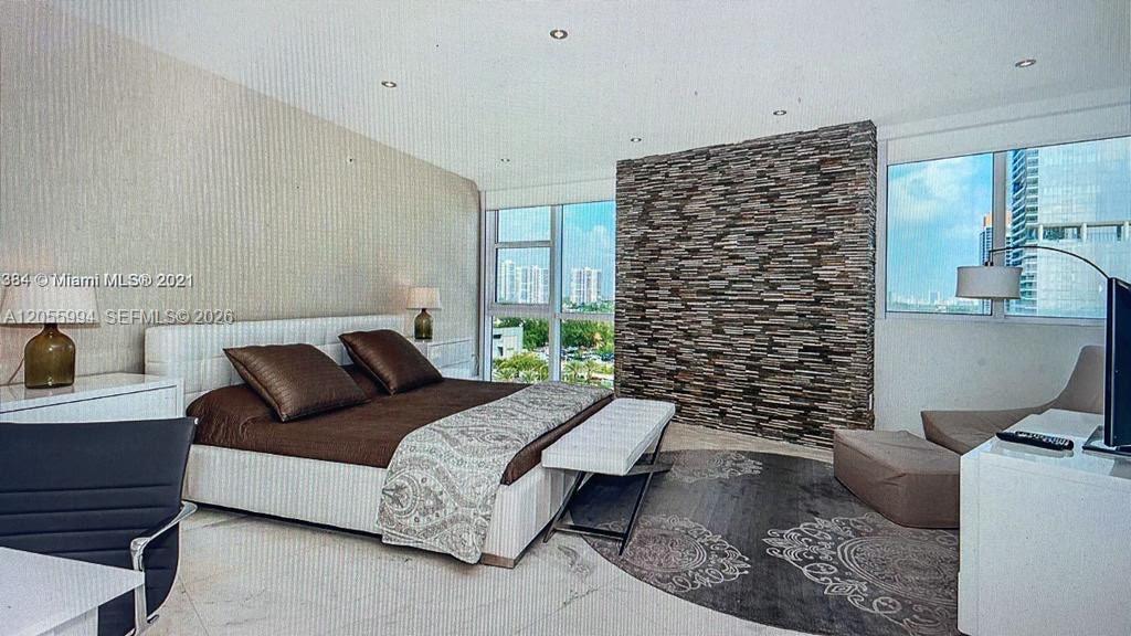 See details 1101 2 / 3 1649 sq. ft. $ 2026-07-18 0 Photo