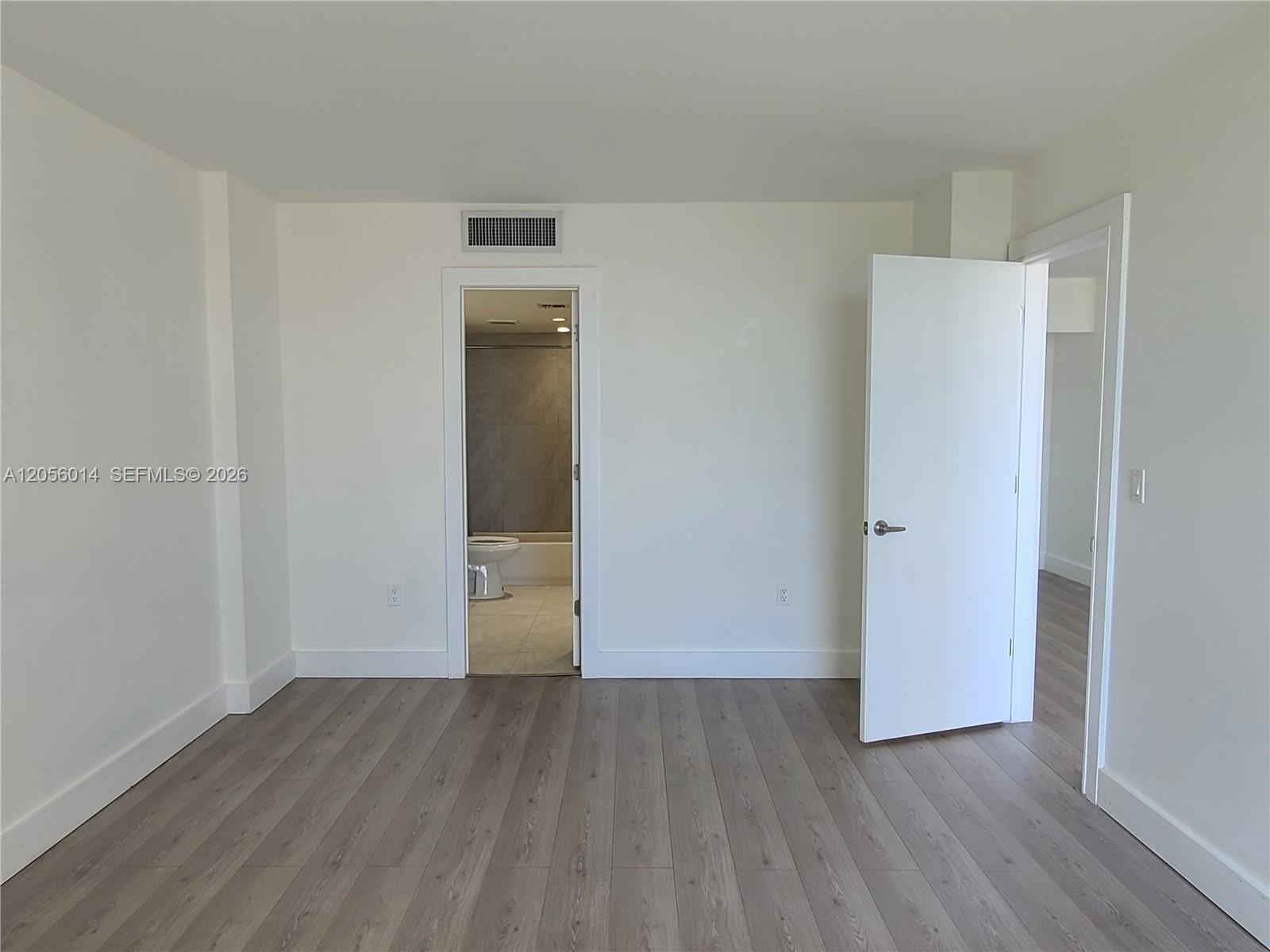 Photo of 3625 Country Club Dr #2408, Aventura, Florida, 33180 -