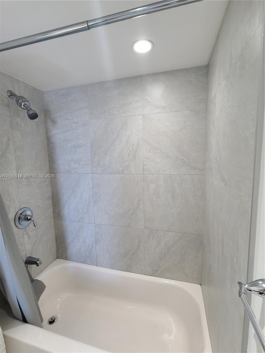 Photo of 3625 Country Club Dr #2408, Aventura, Florida, 33180 -