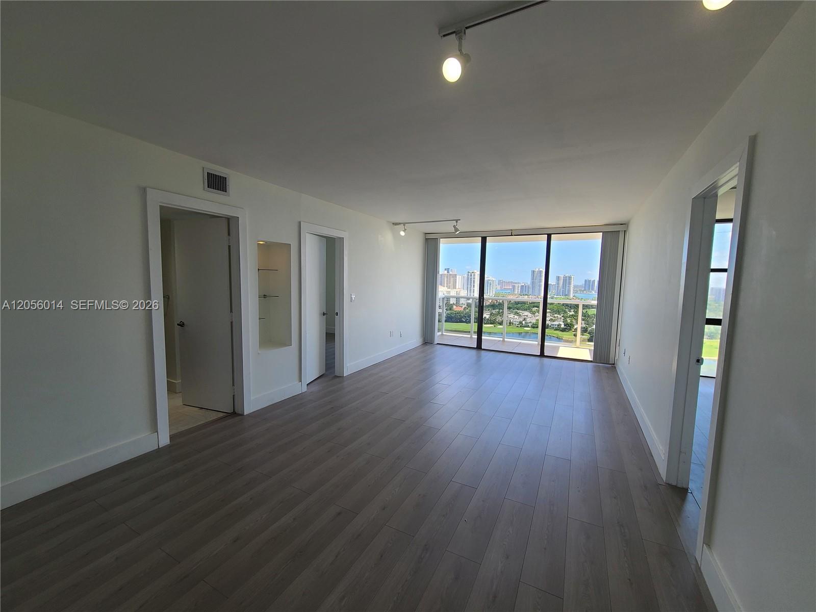 Photo of 3625 Country Club Dr #2408, Aventura, Florida, 33180 -