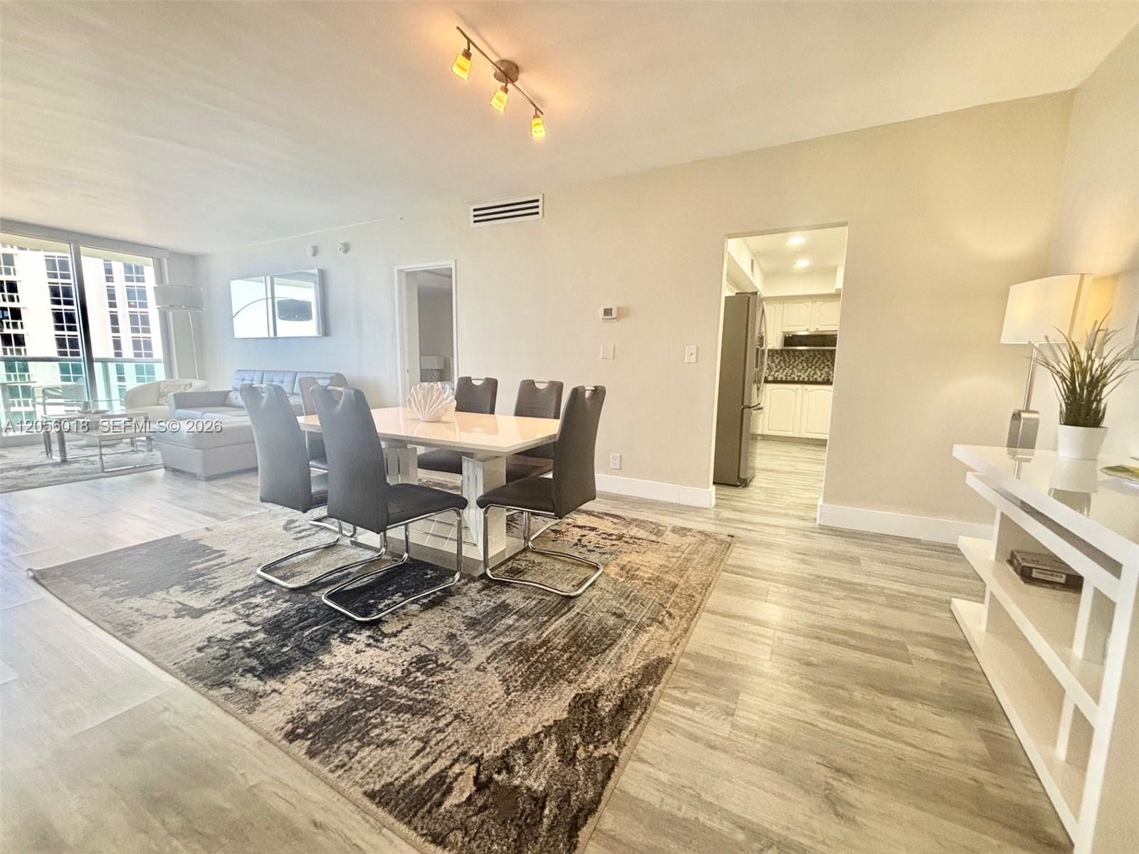 Photo of 3901 Ocean Dr #10L, Hollywood, Florida, 33019 -