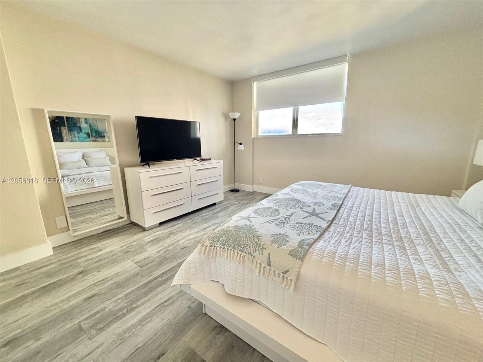 Photo of 3901 Ocean Dr #10L, Hollywood, Florida, 33019 -