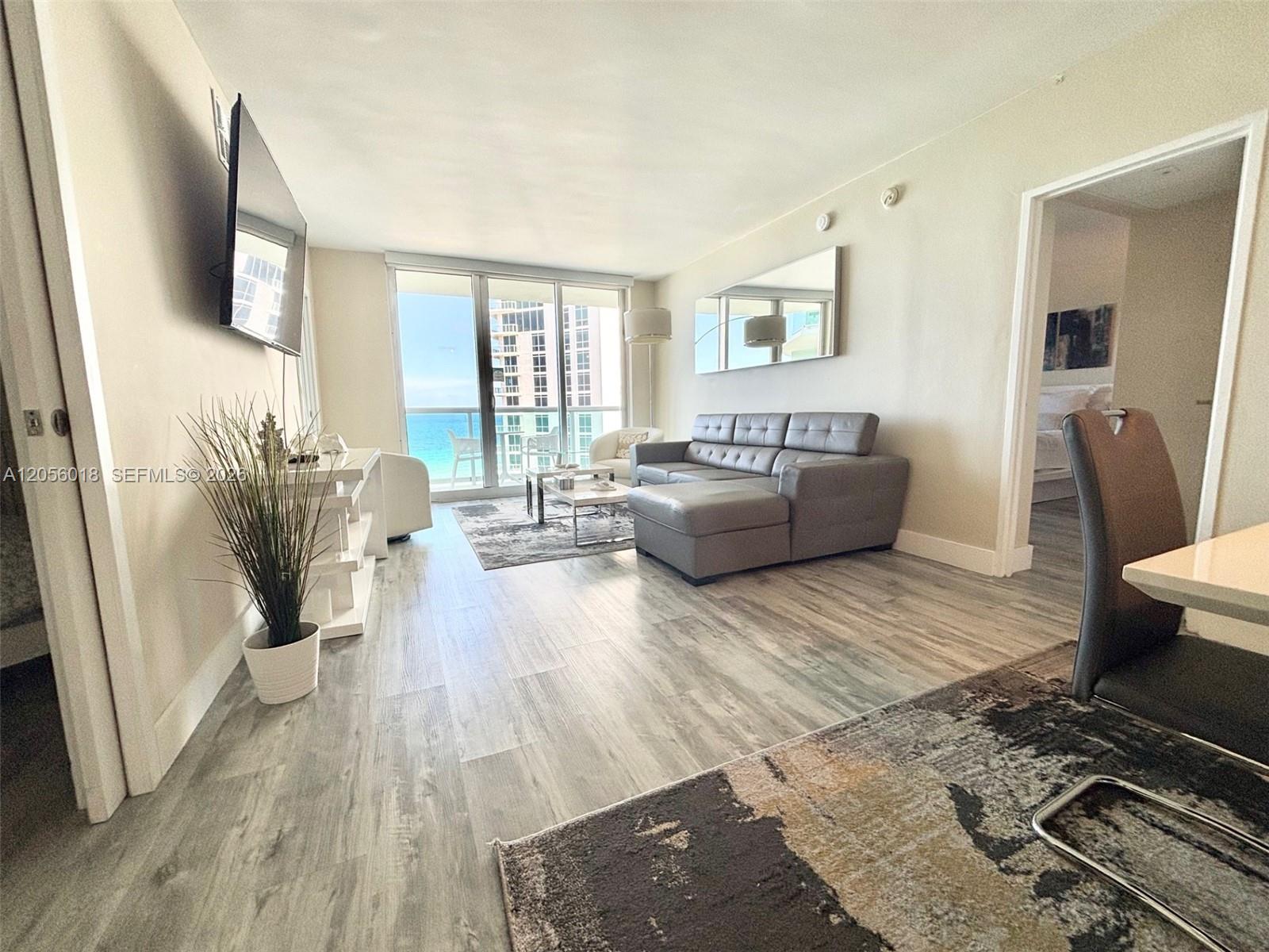 Photo of 3901 Ocean Dr #10L, Hollywood, Florida, 33019 -