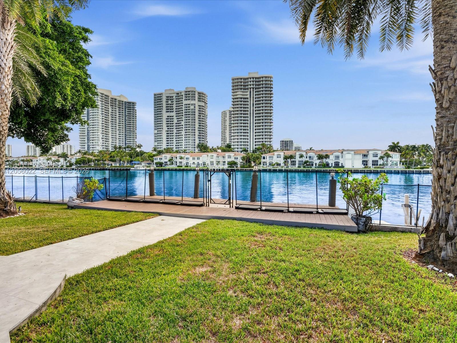 Photo of 628 Island  (628), Golden Beach, Florida, 33160 - 