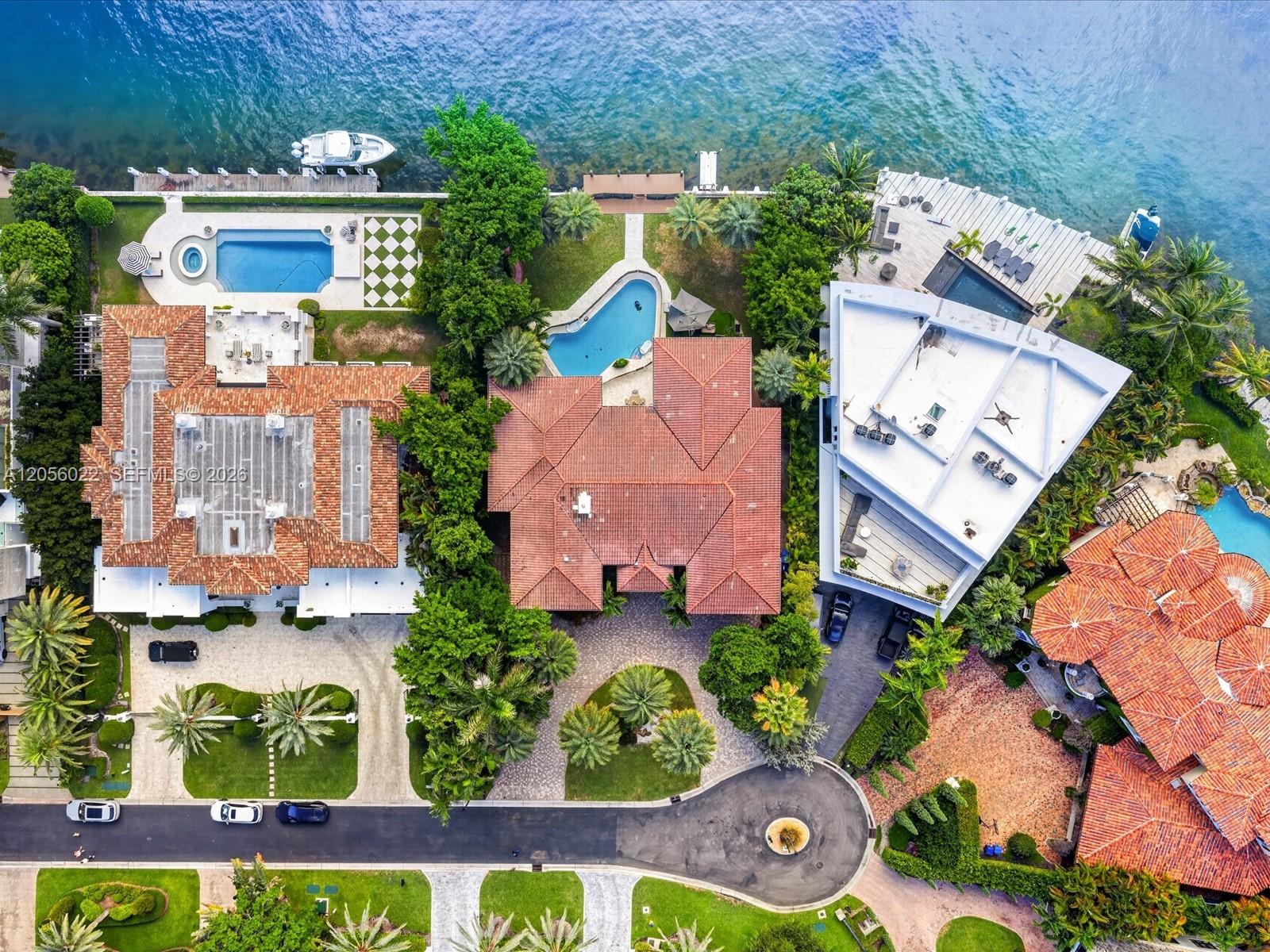 Photo of 628 Island  (628), Golden Beach, Florida, 33160 - 
