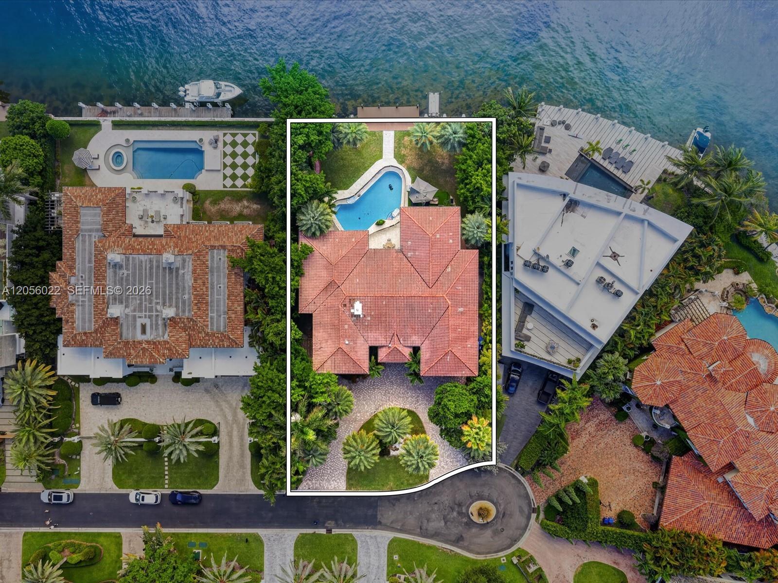 Photo of 628 Island  (628), Golden Beach, Florida, 33160 - 