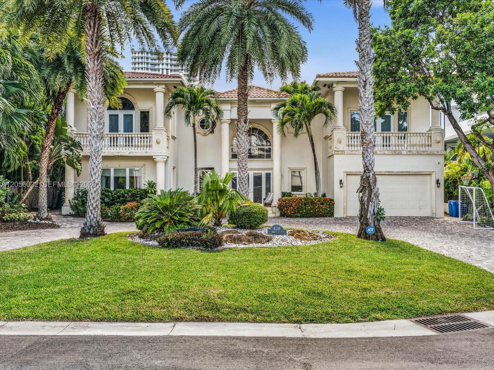 Photo of 628 Island  (628), Golden Beach, Florida, 33160 - 
