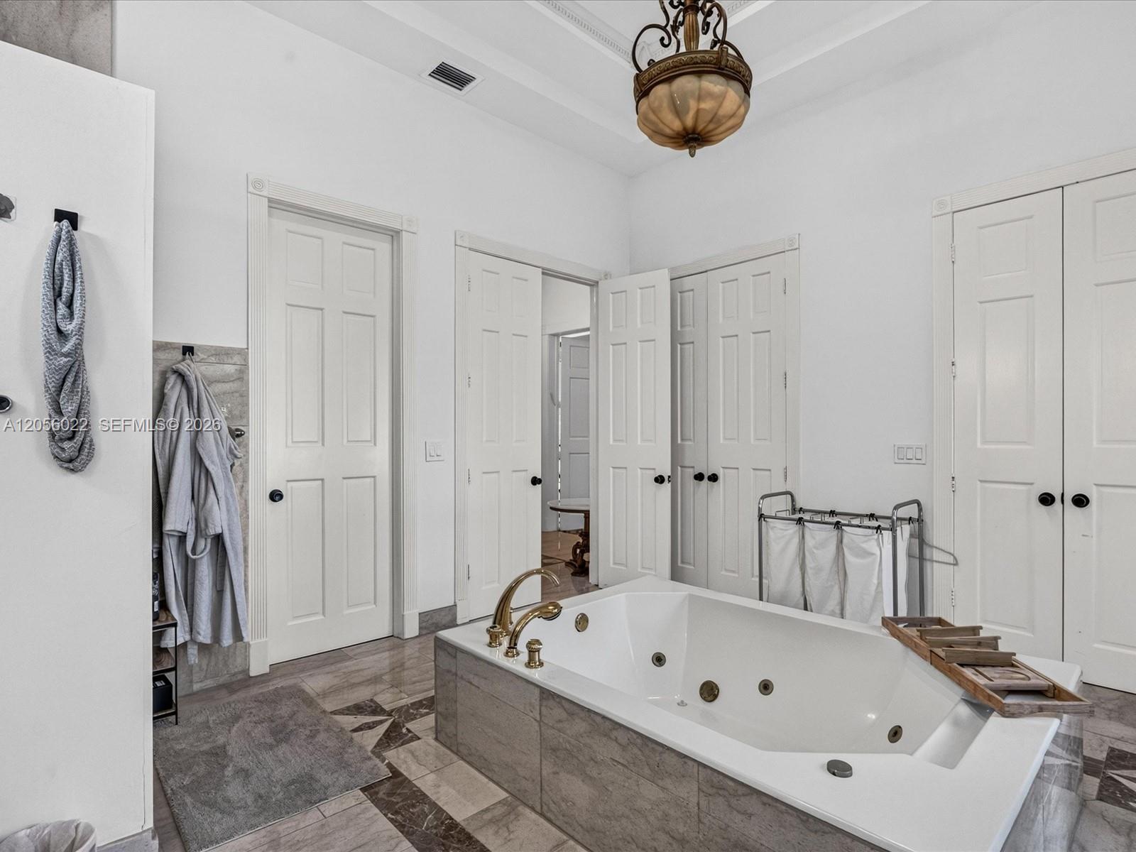 Photo of 628 Island  (628), Golden Beach, Florida, 33160 - 