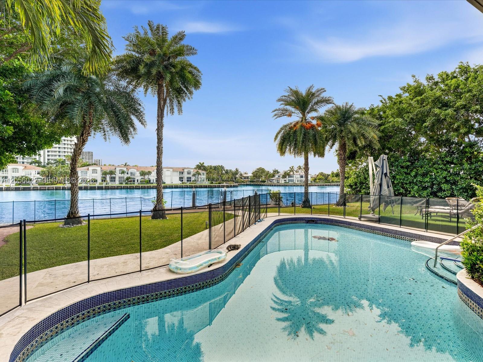 Photo of 628 Island  (628), Golden Beach, Florida, 33160 - 