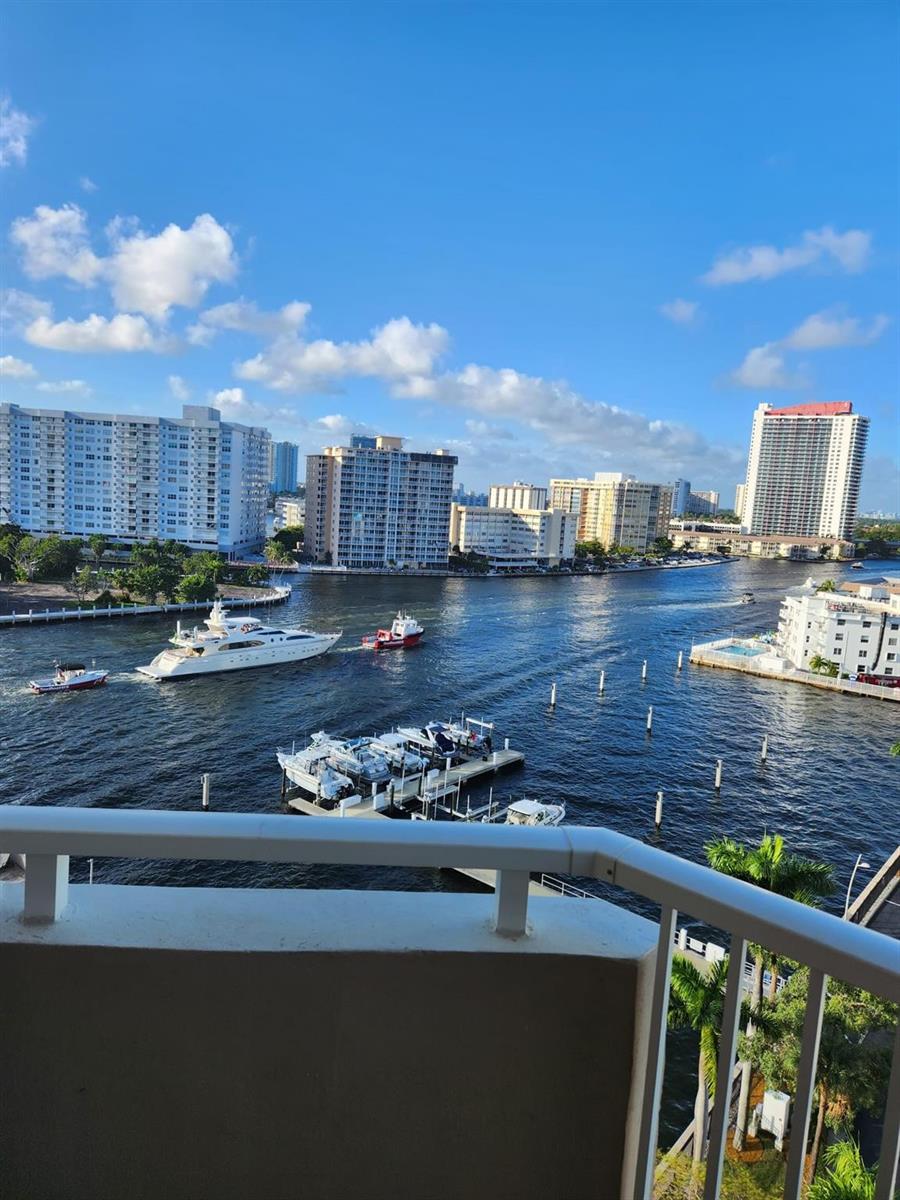 See details 9q 1 / 1 798 sq. ft. $ 2026-07-20 0 Photo