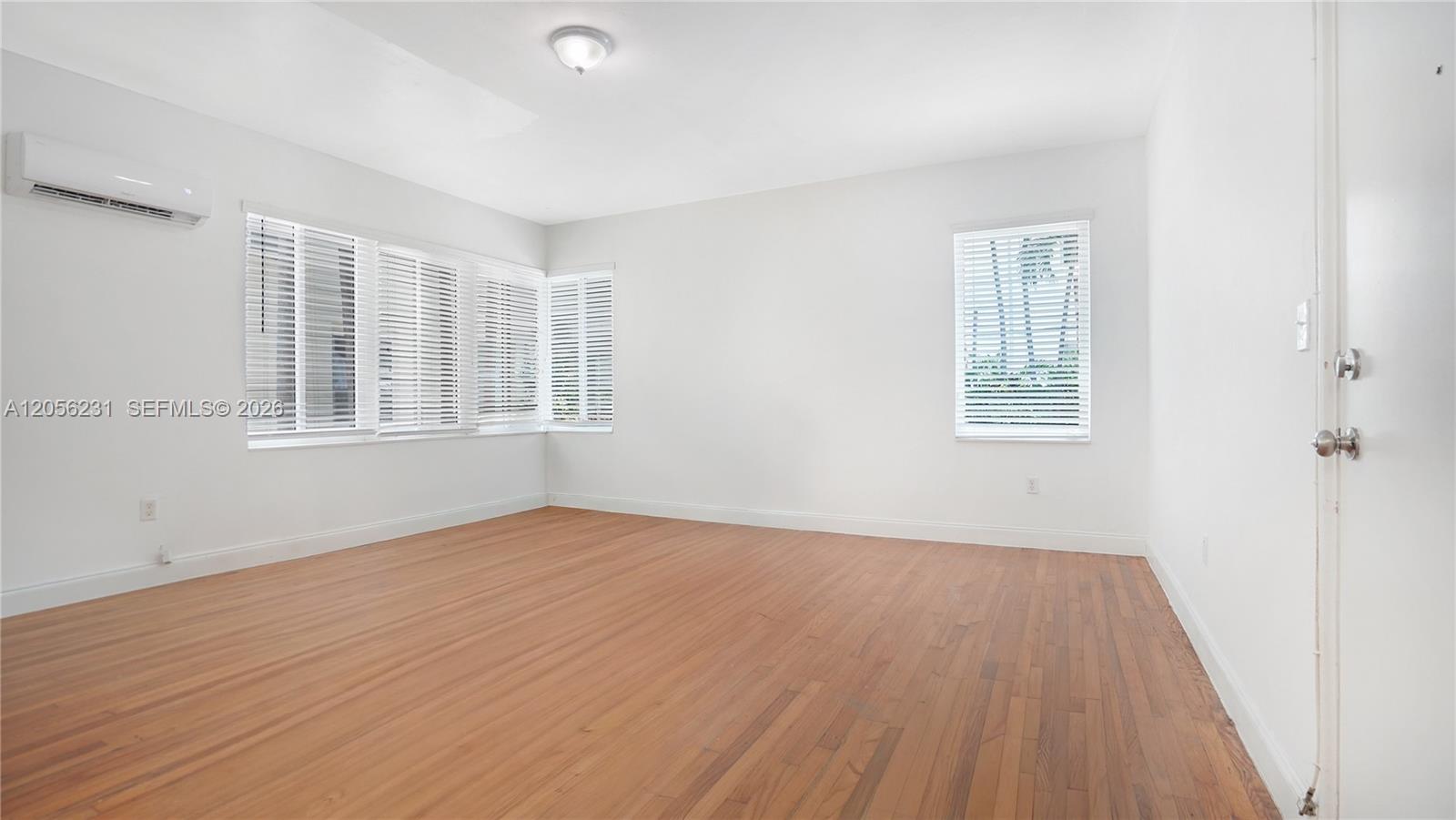 Ver detalles / sq. ft. $ 2026-07-19 0 foto