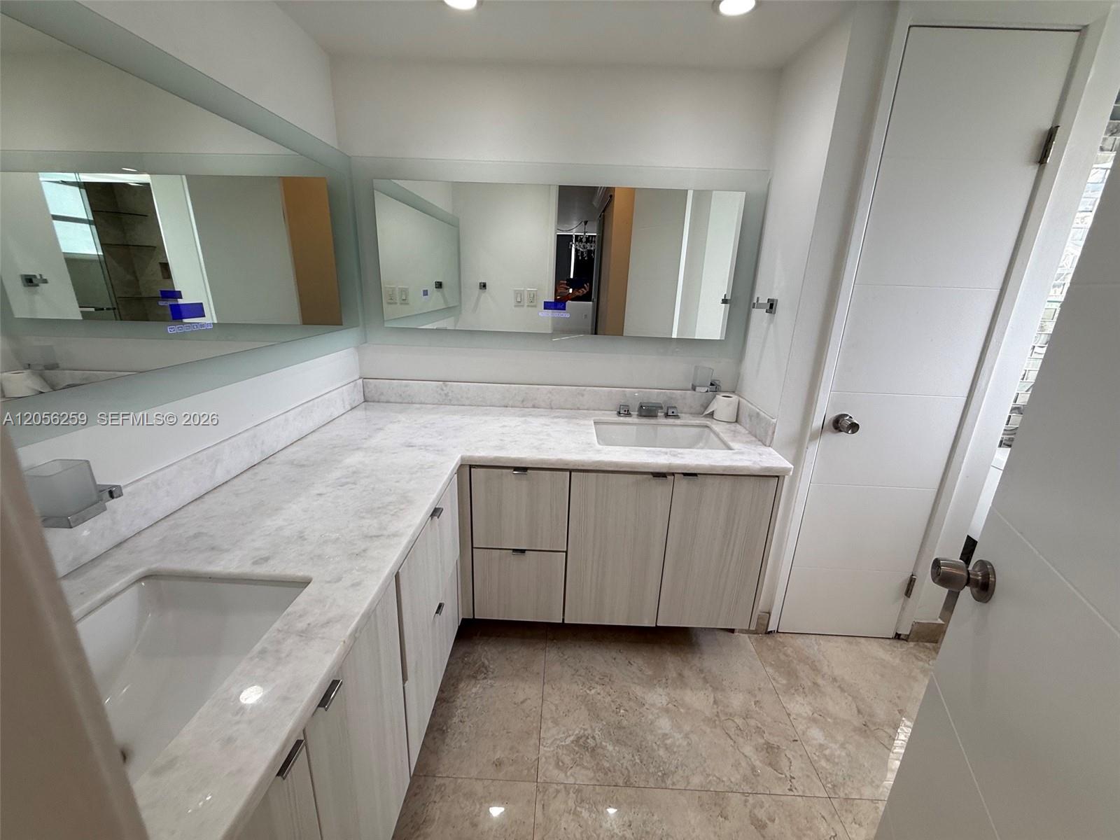 See details 302-3 2 / 2 1674 sq. ft. $ 2026-07-19 0 Photo