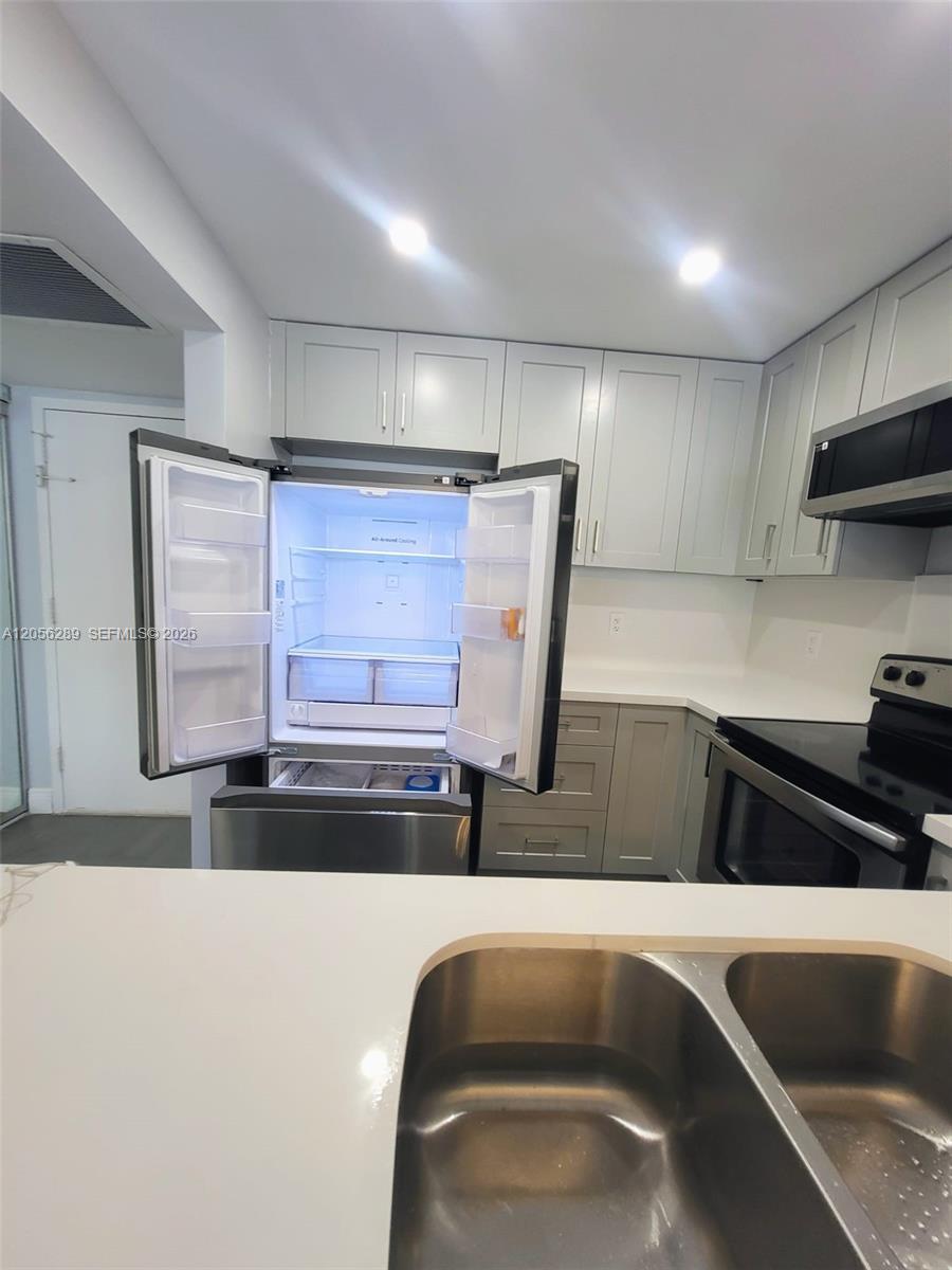 Photo of 601 Three Islands Blvd  #411, Hallandale Beach, Florida, 33009 - 