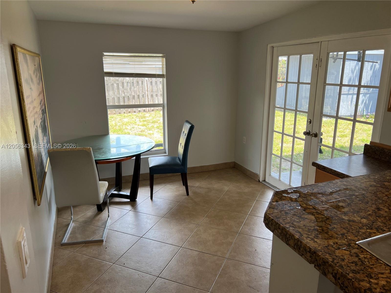 Ver detalles / 2009 sq. ft. $ 2026-07-20 0 foto