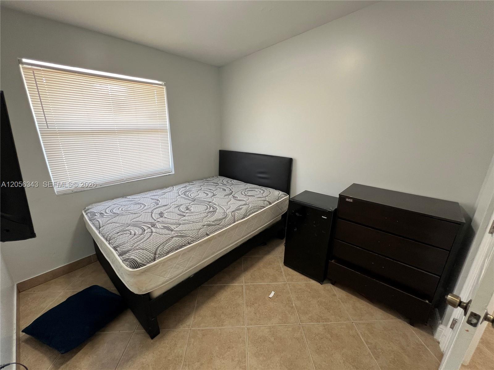 Ver detalles / 2009 sq. ft. $ 2026-07-20 0 foto
